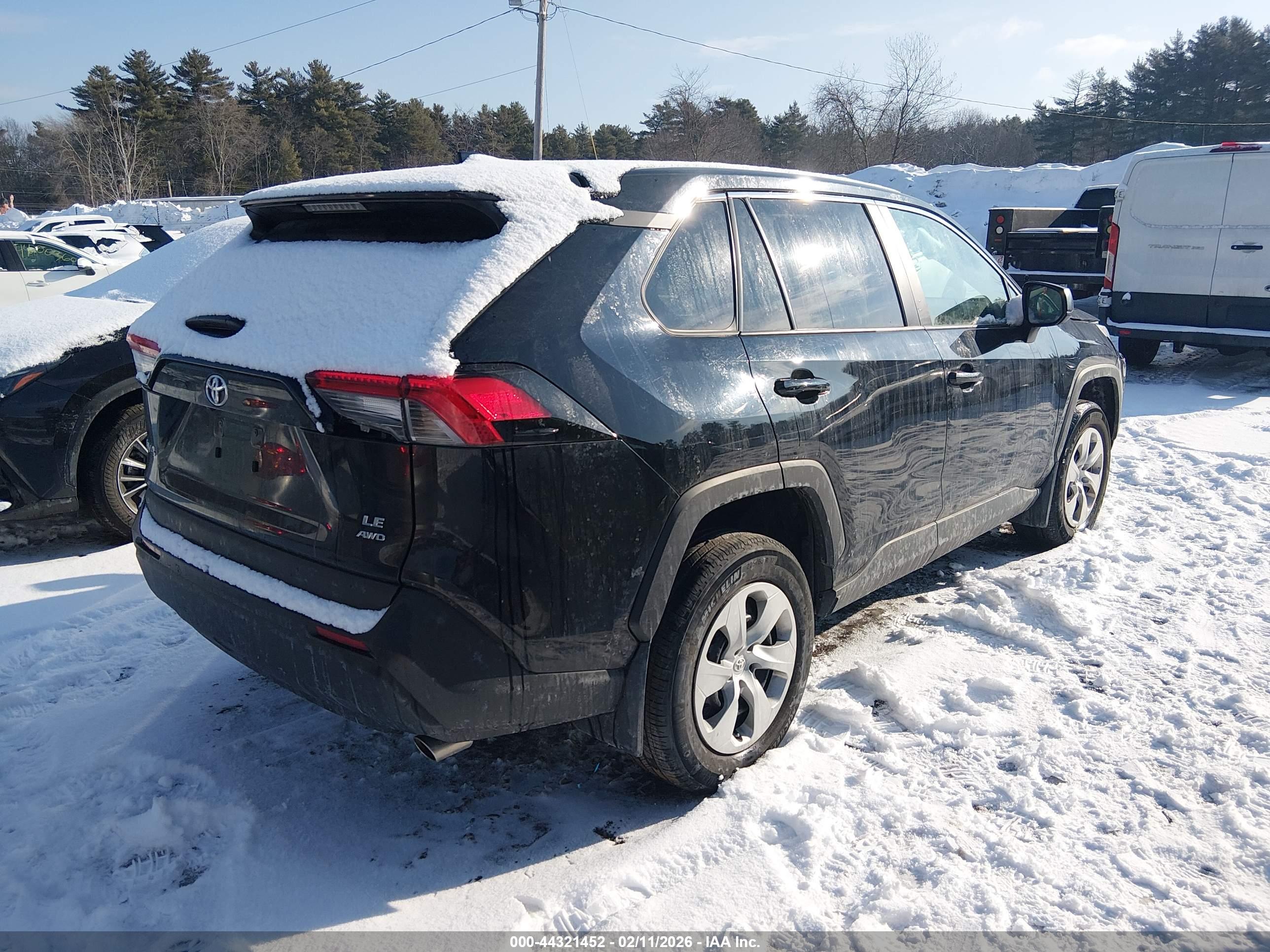 TOYOTA RAV4 image 4