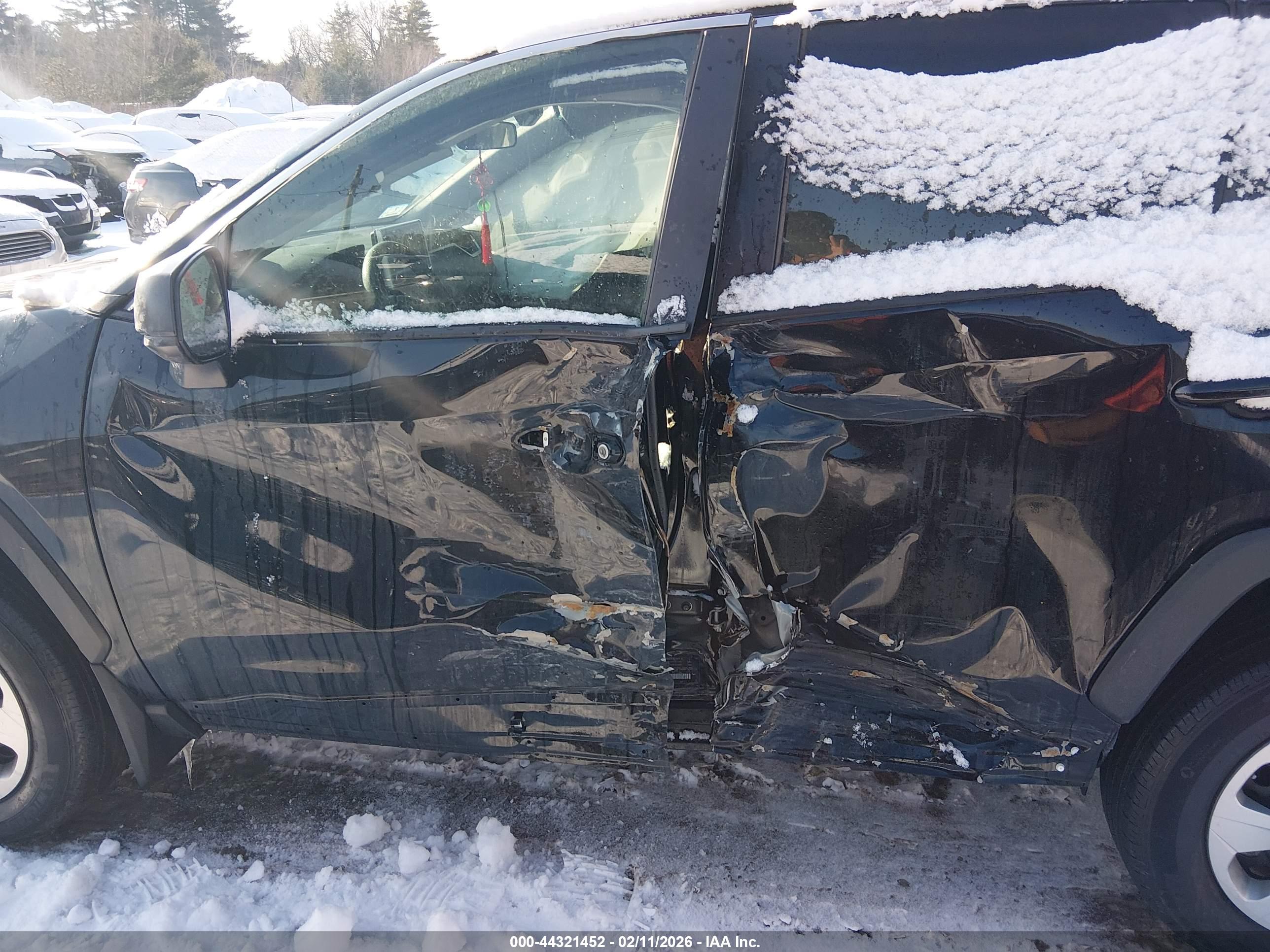TOYOTA RAV4 image 6