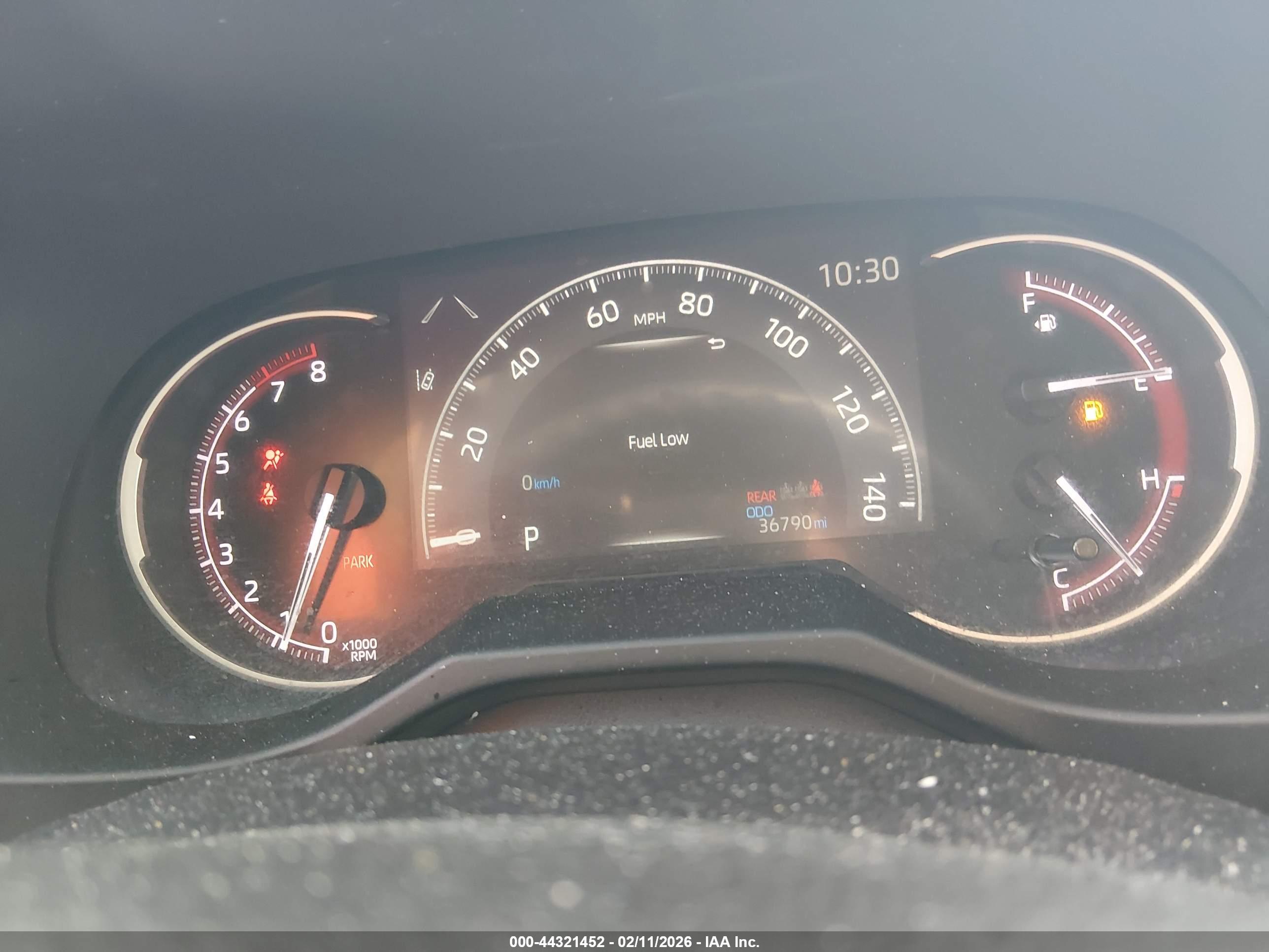 TOYOTA RAV4 image 7