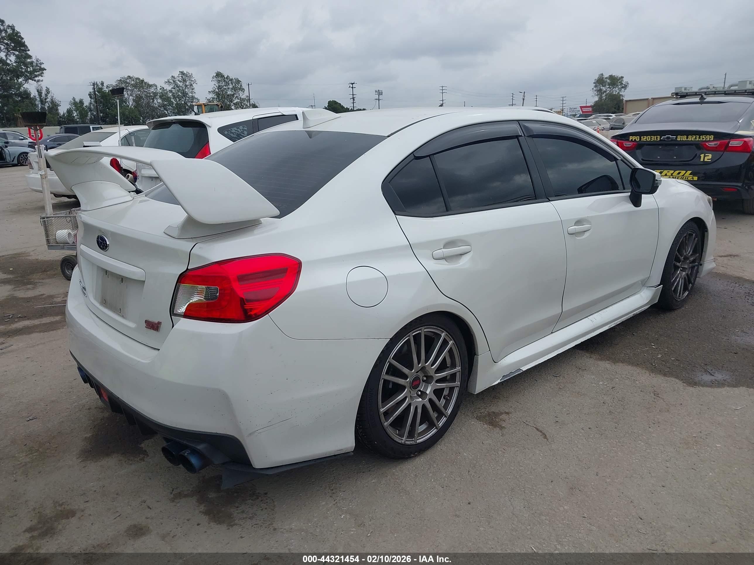 SUBARU WRX image 4
