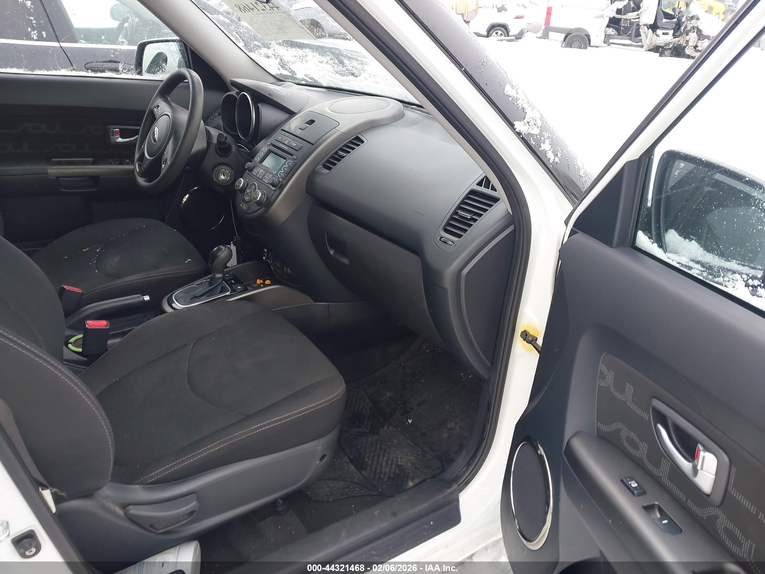 KIA SOUL image 5