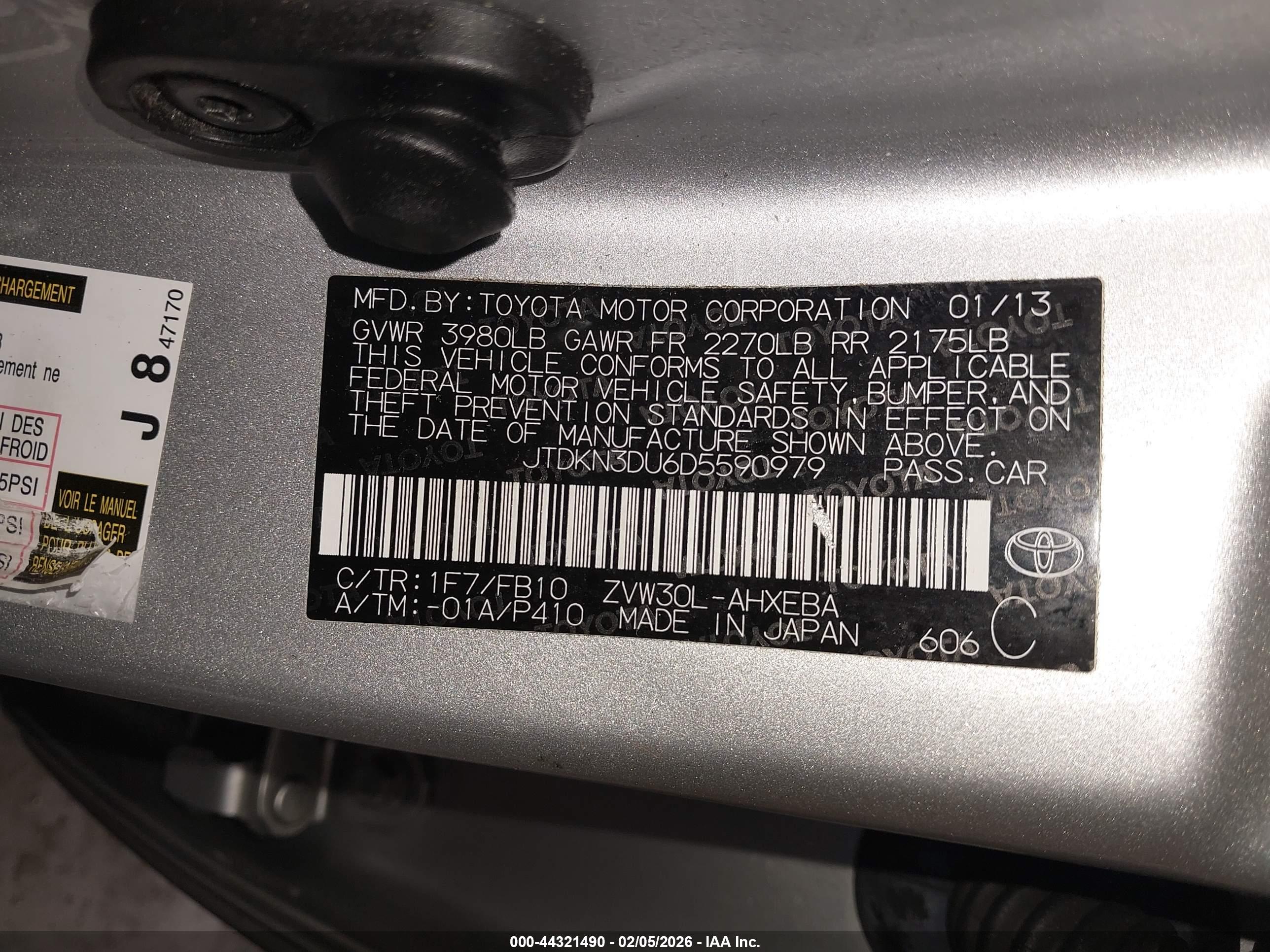 TOYOTA PRIUS image 9
