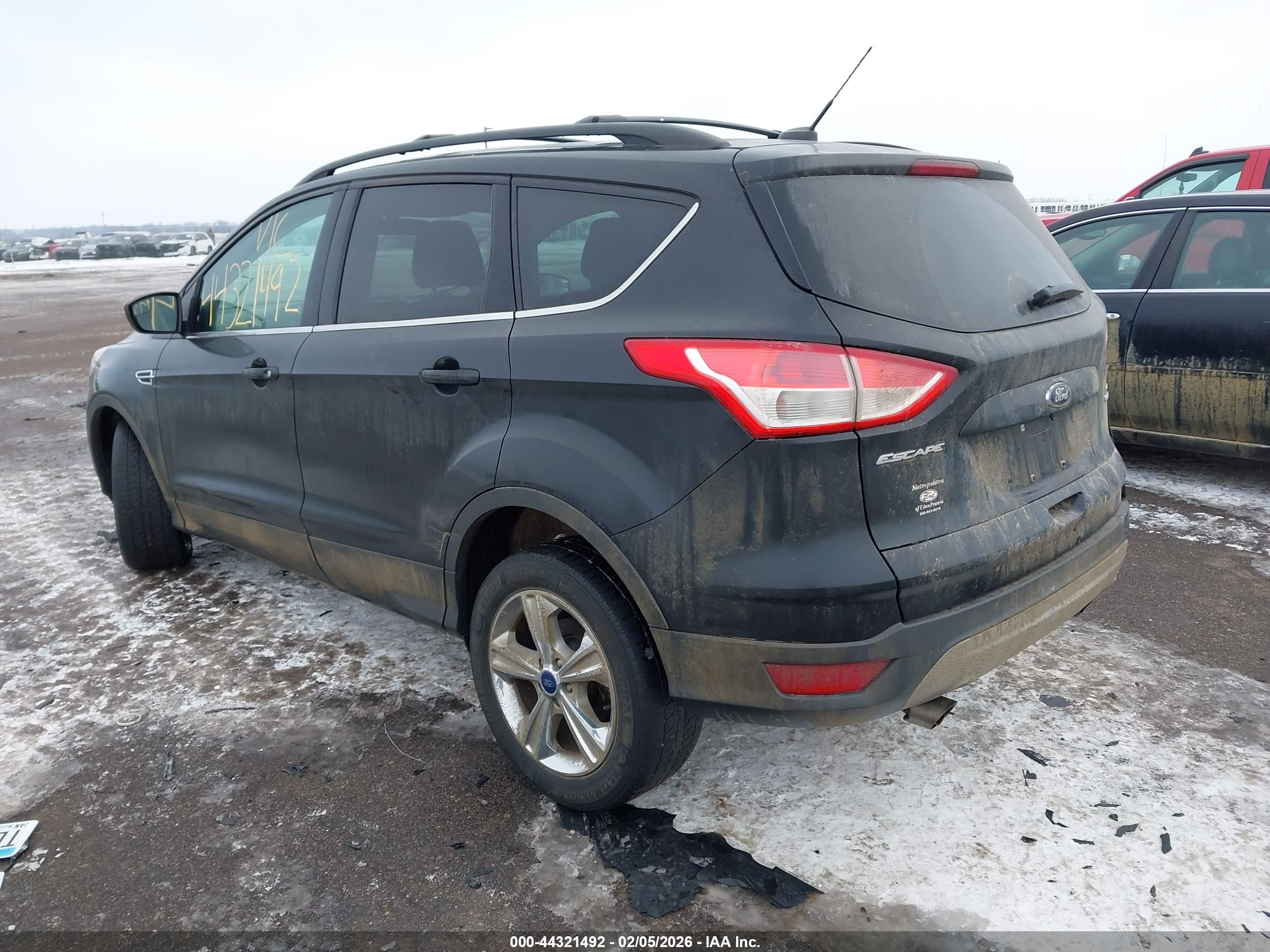 FORD ESCAPE image 3