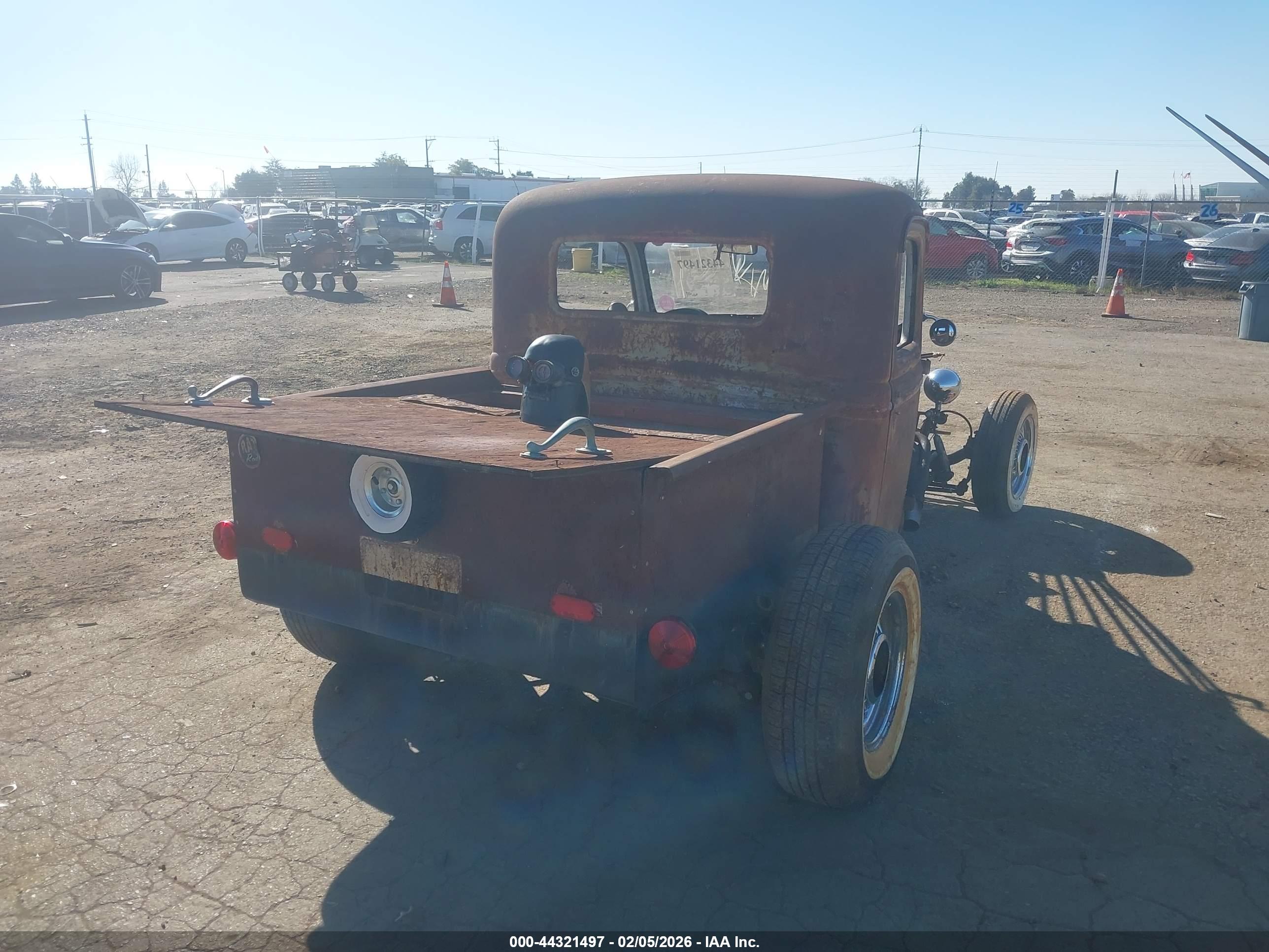FORD PICK image 4