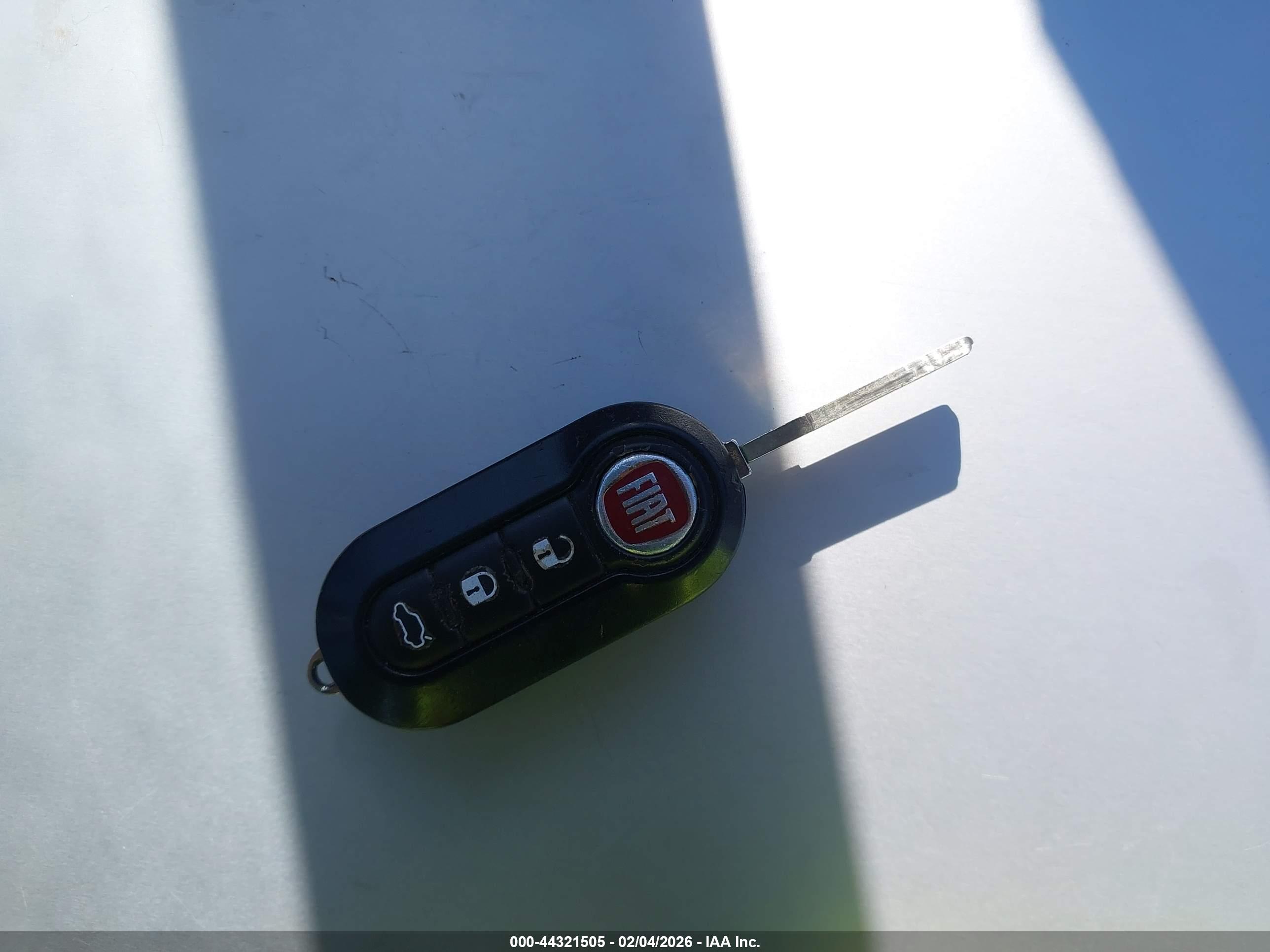 FIAT 500 image 11