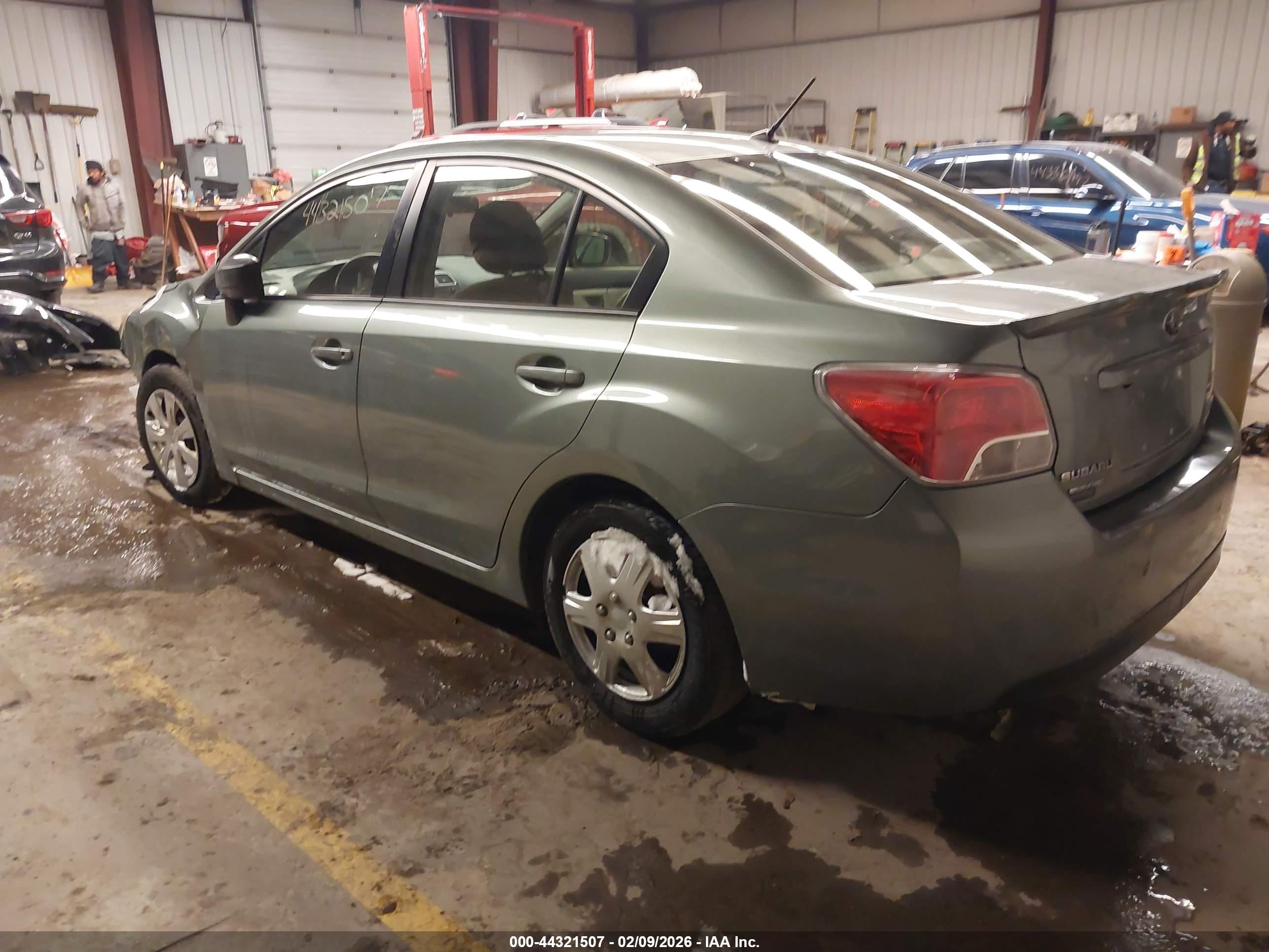 SUBARU IMPREZA image 3