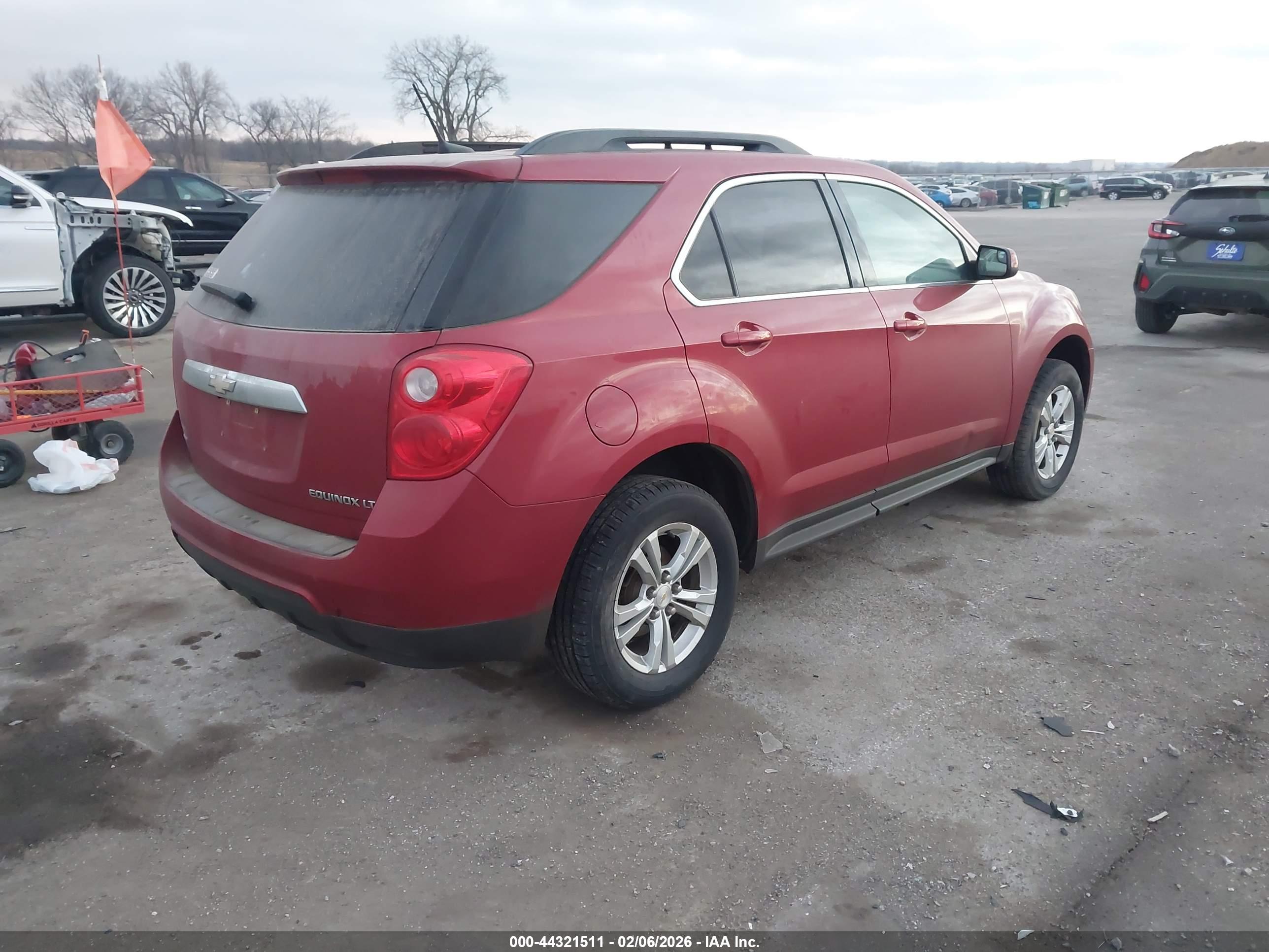 CHEVROLET EQUINOX image 4
