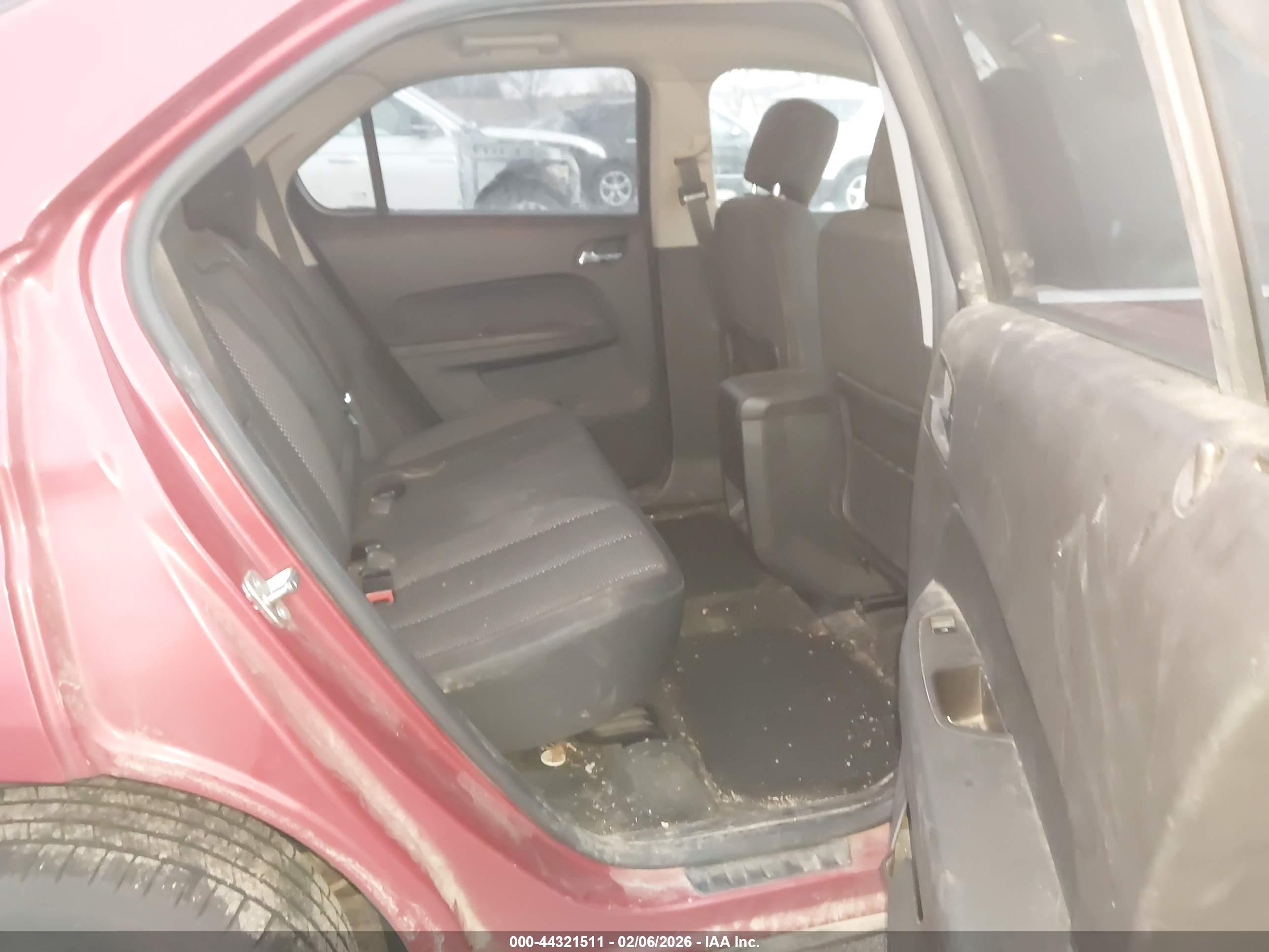 CHEVROLET EQUINOX image 8