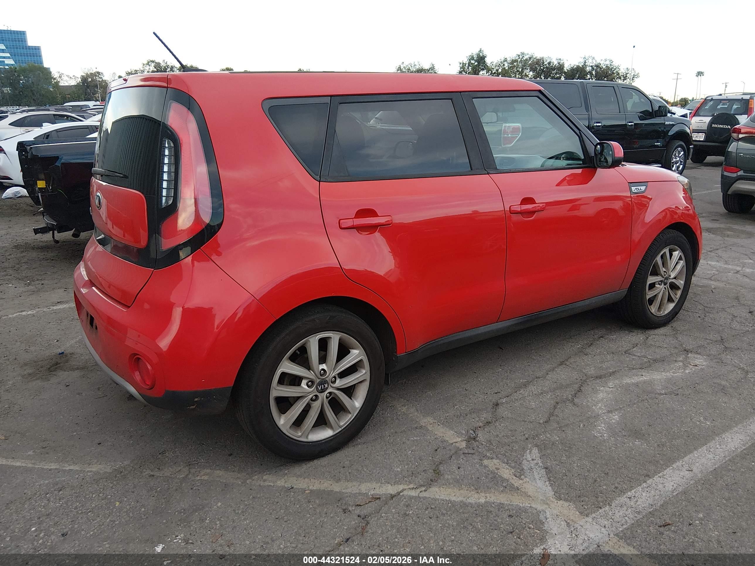 KIA SOUL image 4