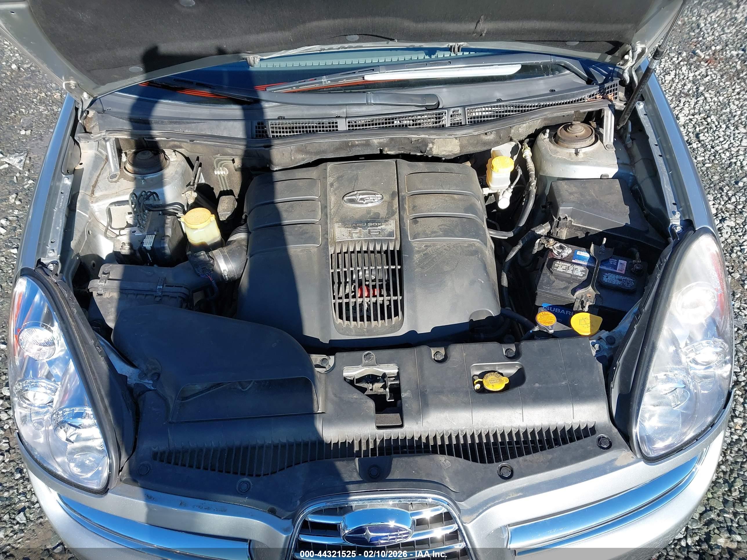 SUBARU B9 image 10