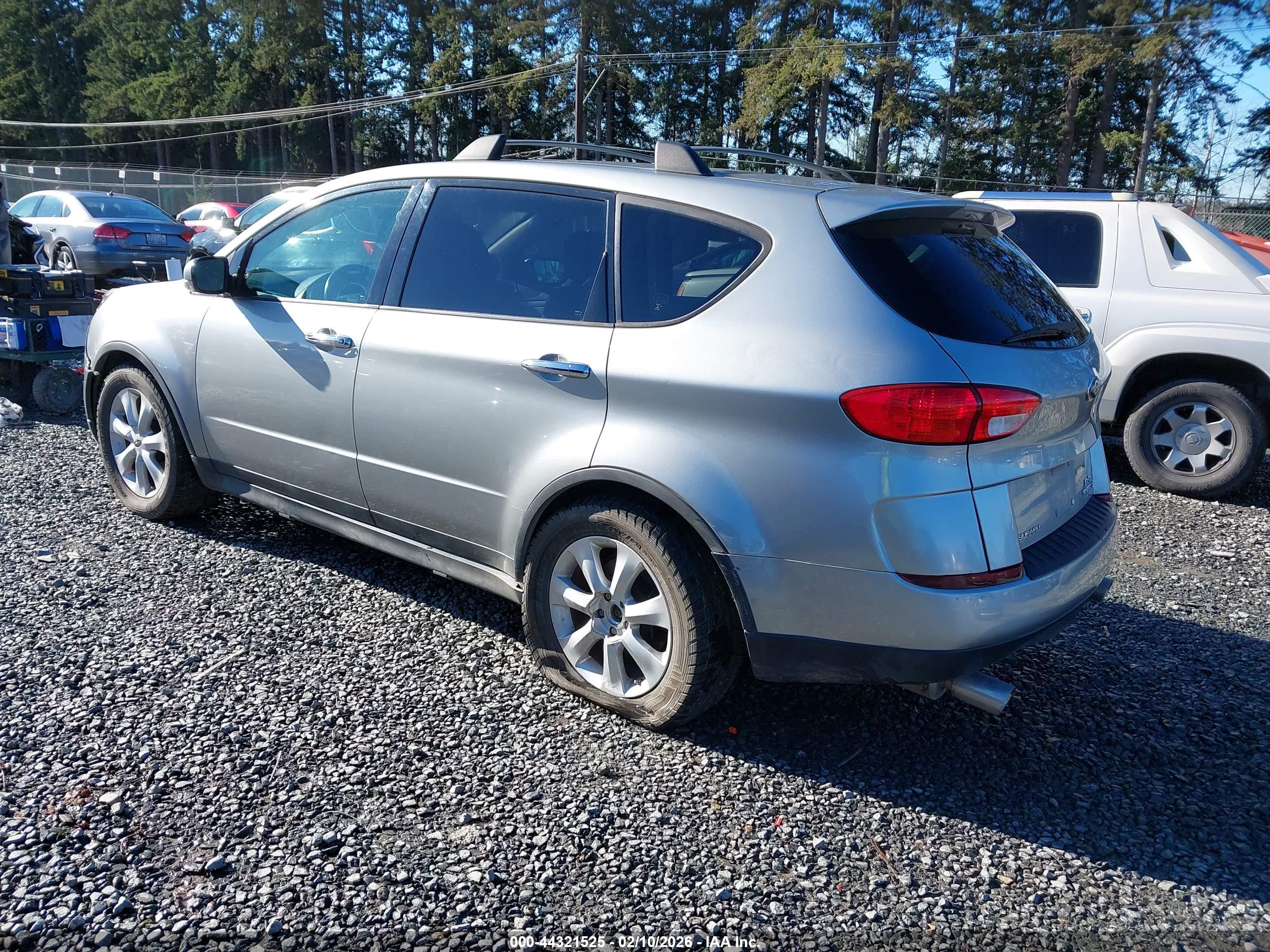 SUBARU B9 image 3
