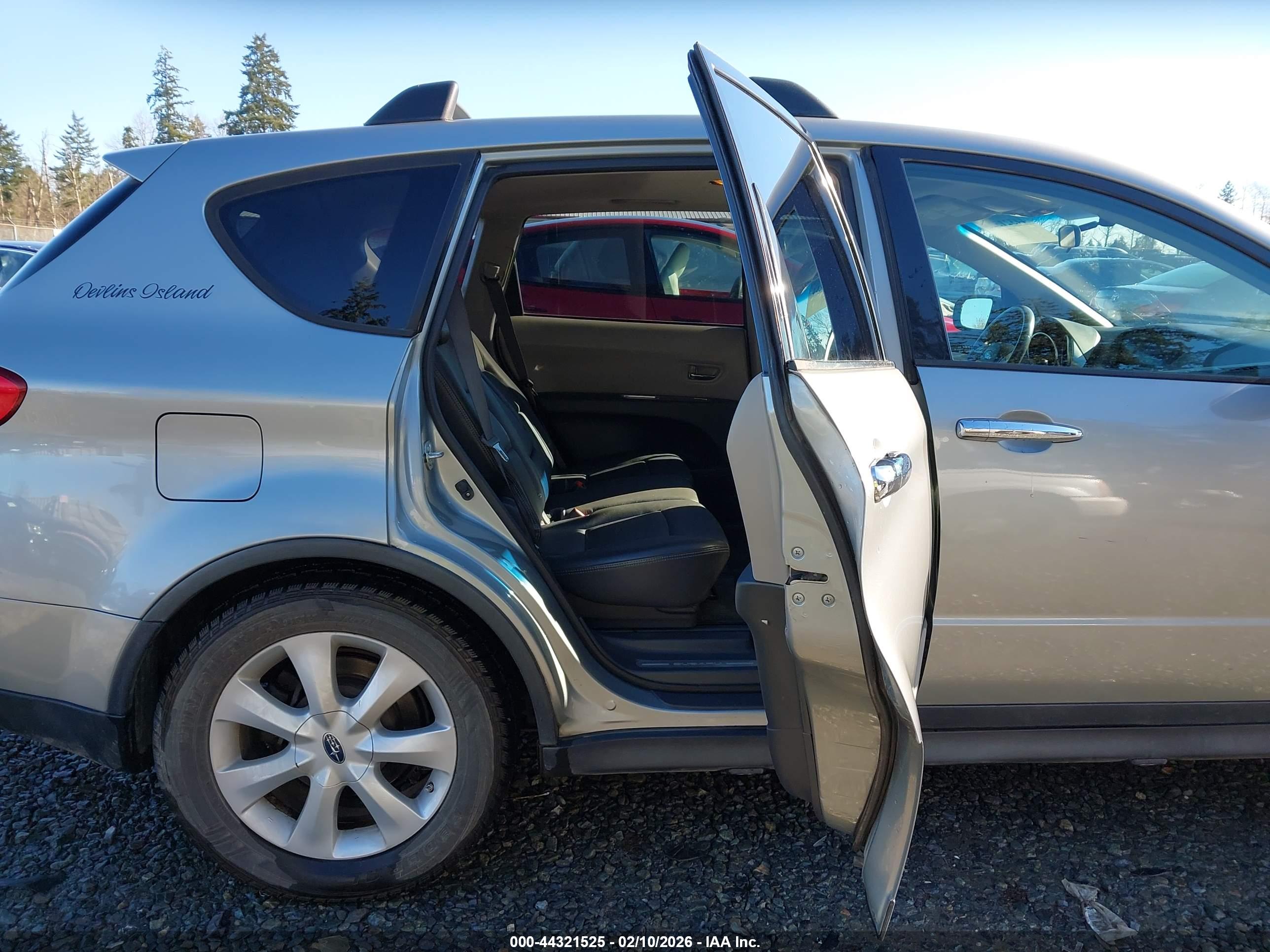 SUBARU B9 image 8