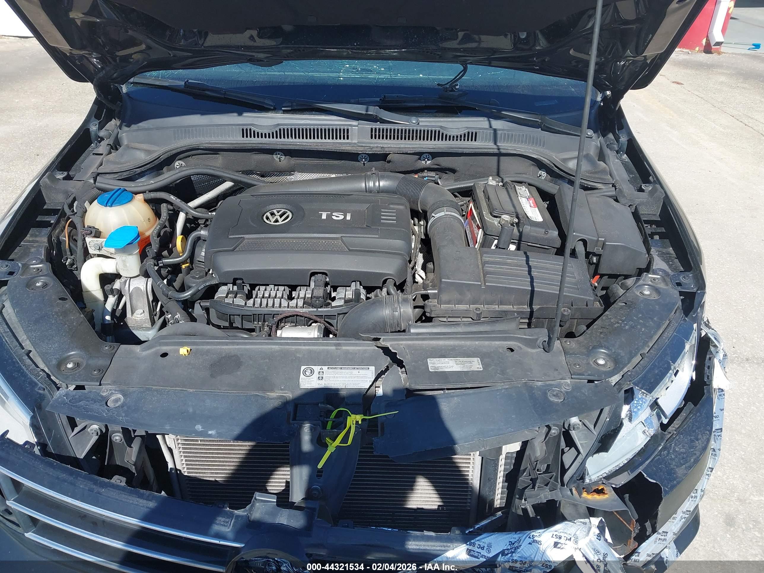 VOLKSWAGEN JETTA image 10