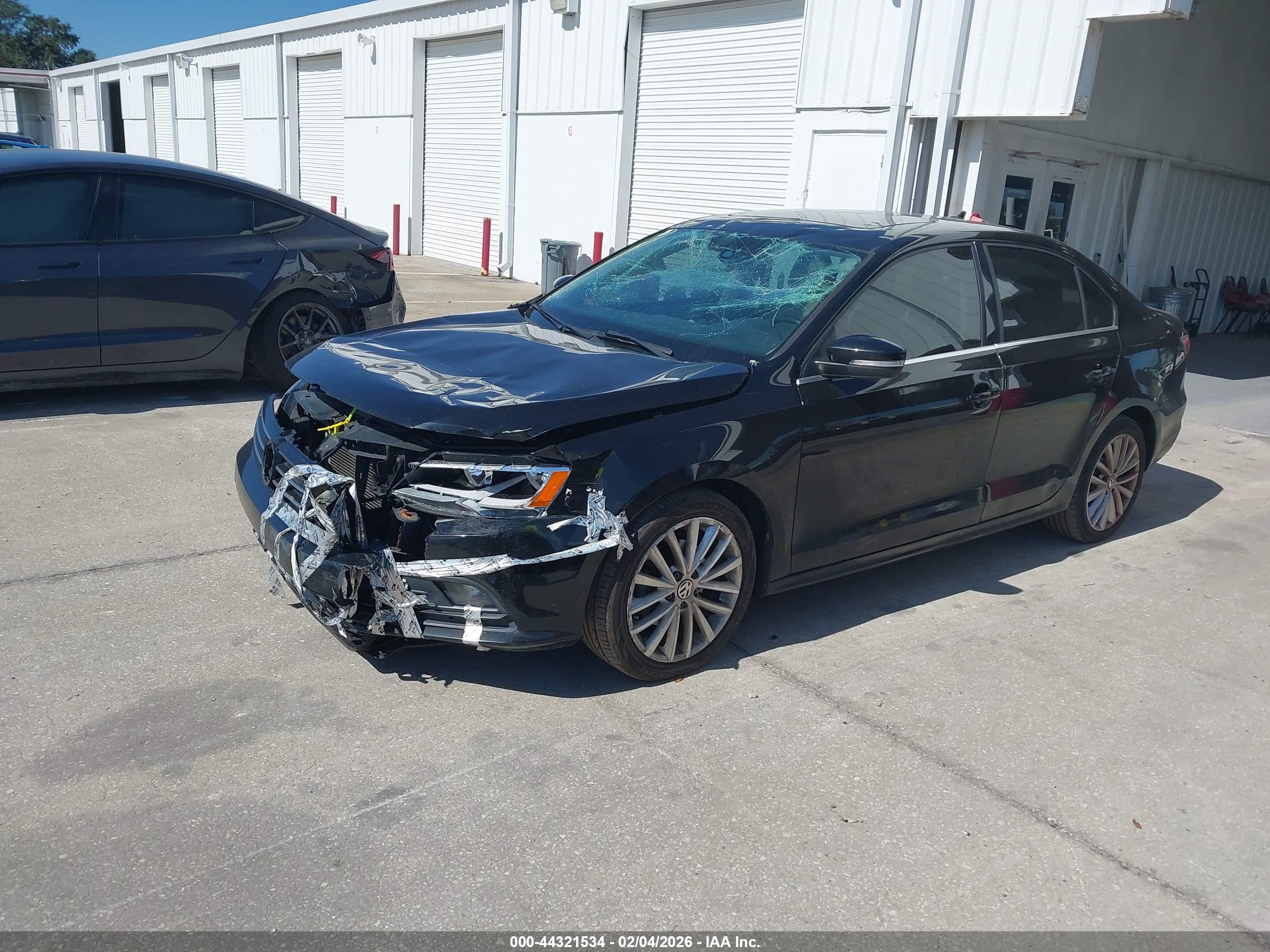 VOLKSWAGEN JETTA image 2