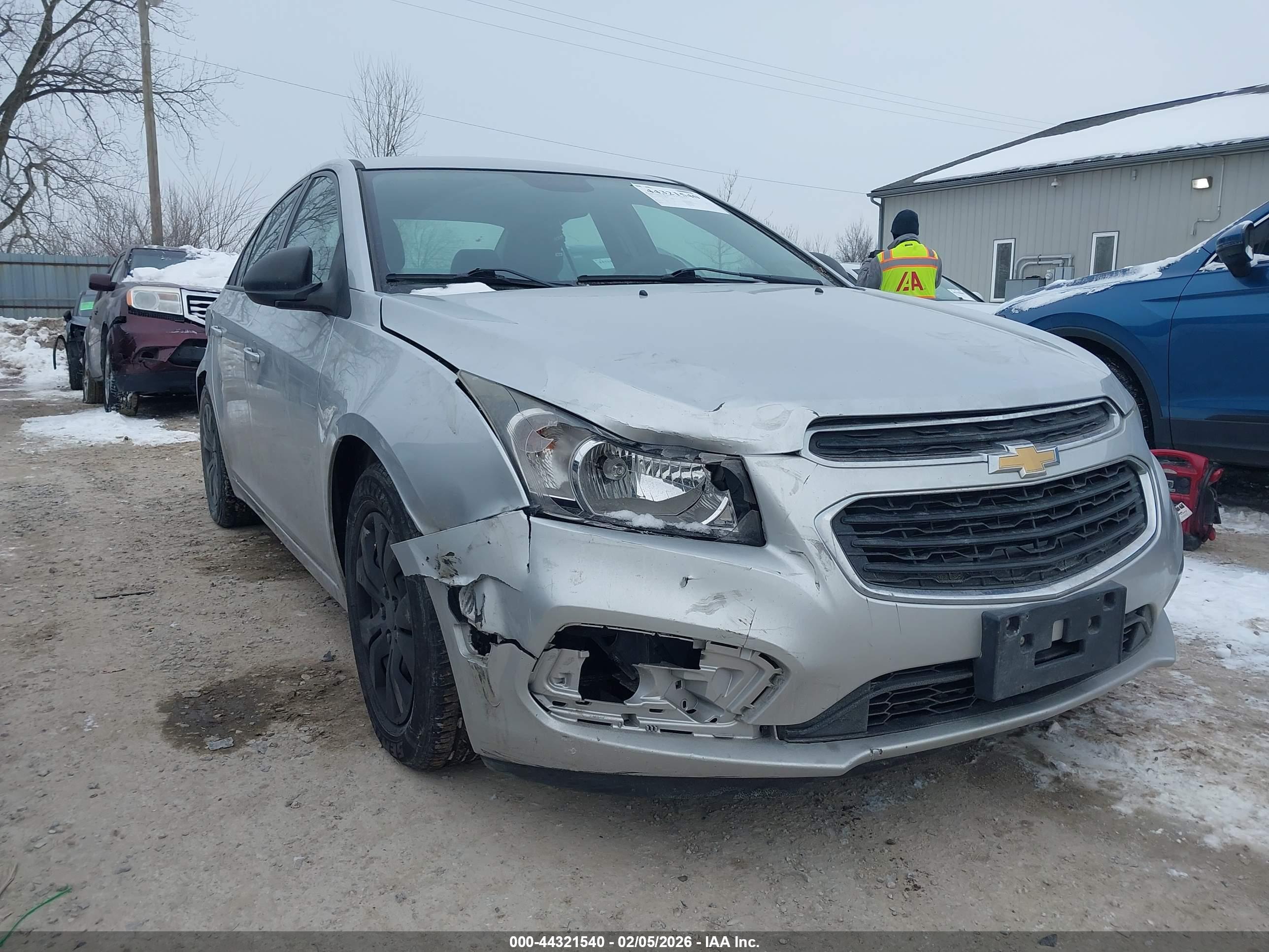 CHEVROLET CRUZE image 6