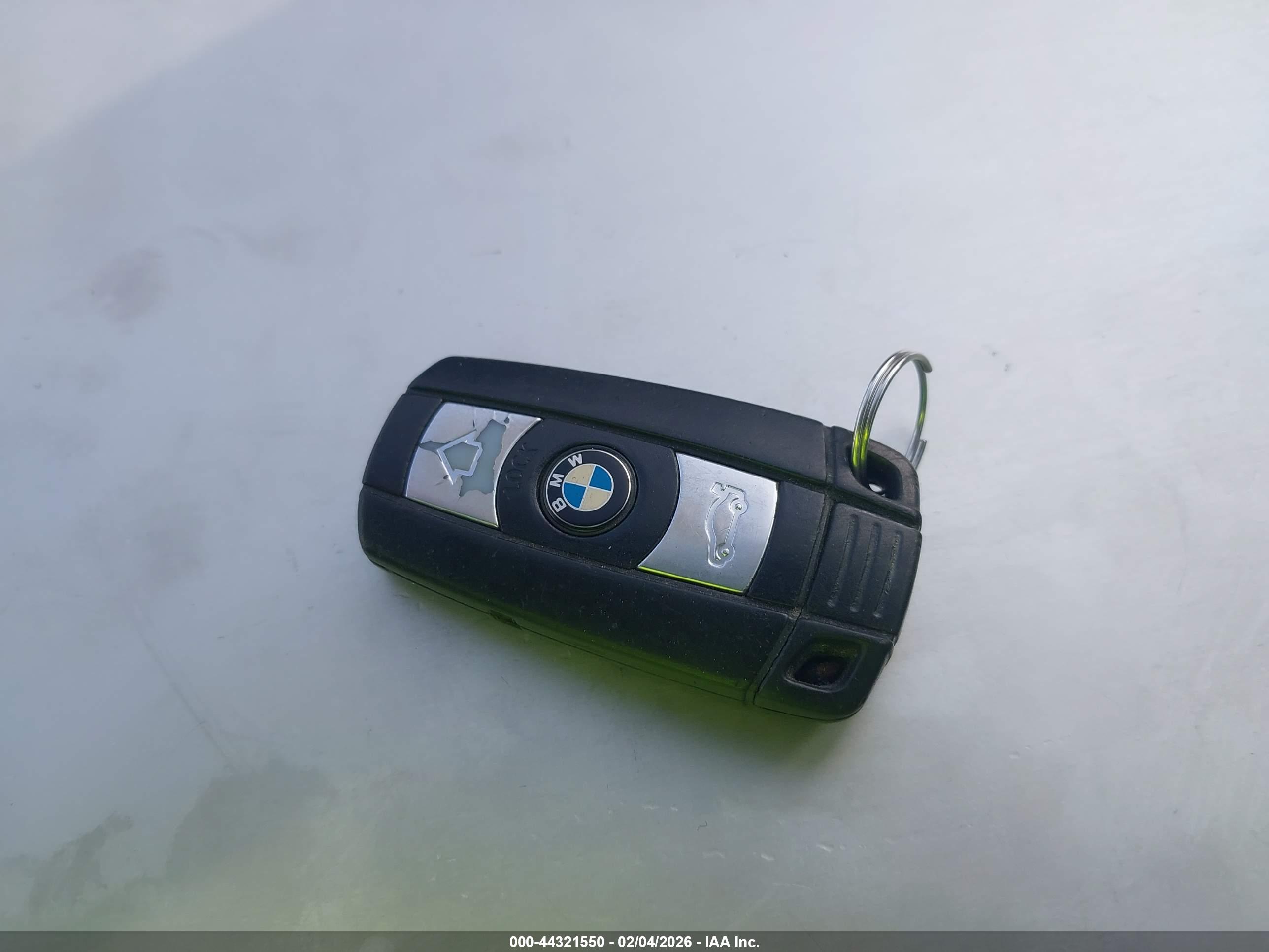 BMW 328I image 11