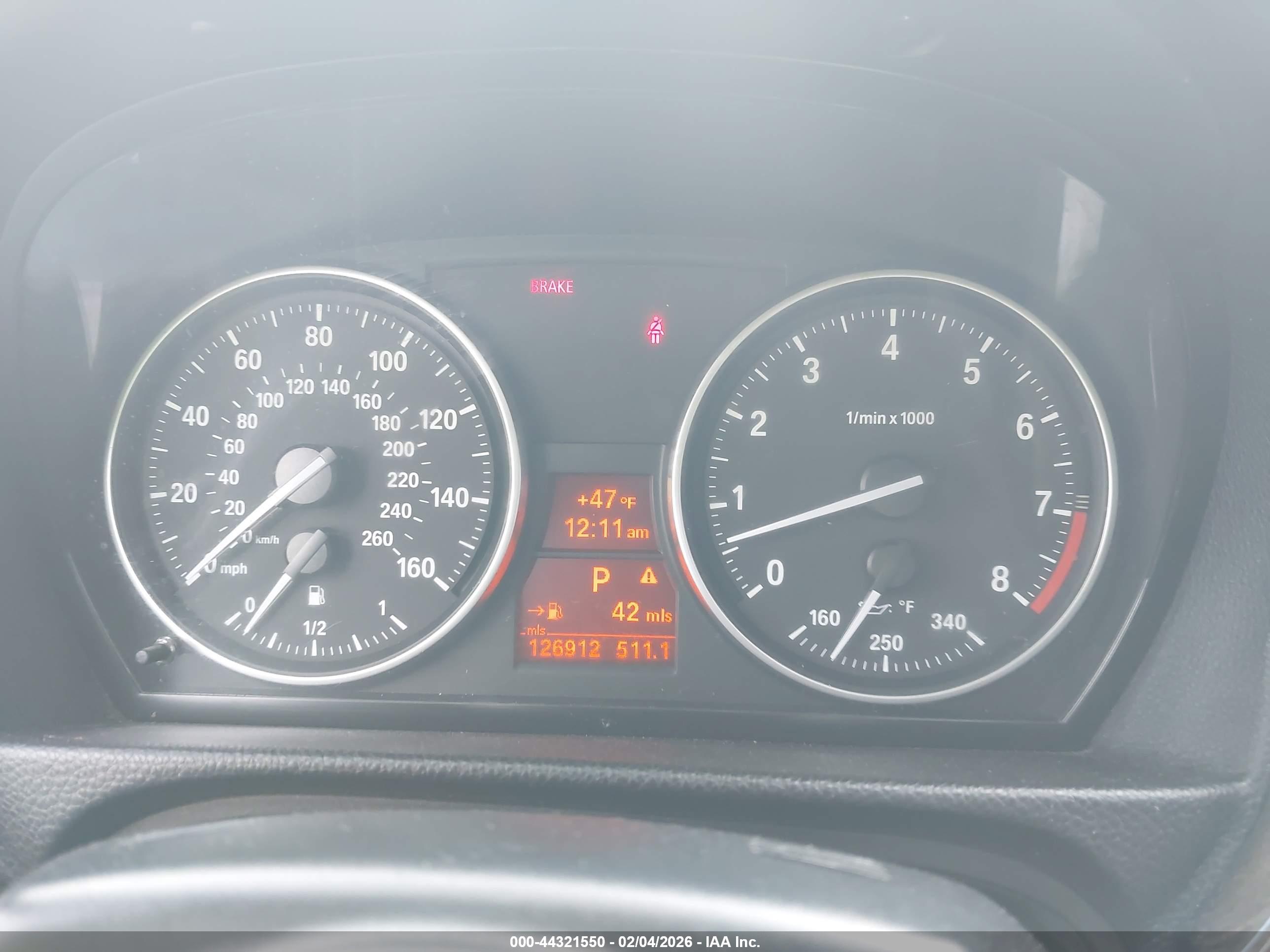 BMW 328I image 7