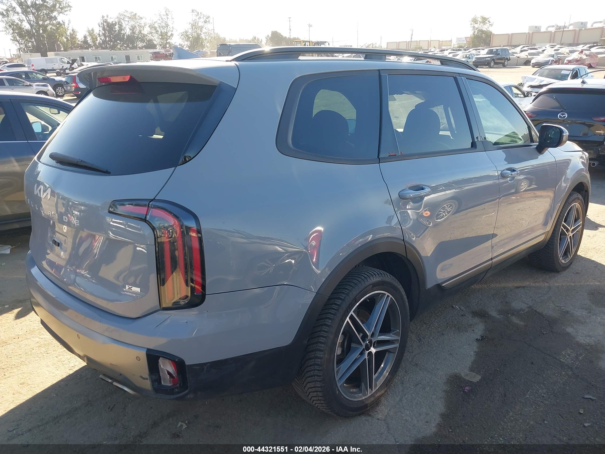 KIA TELLURIDE image 4