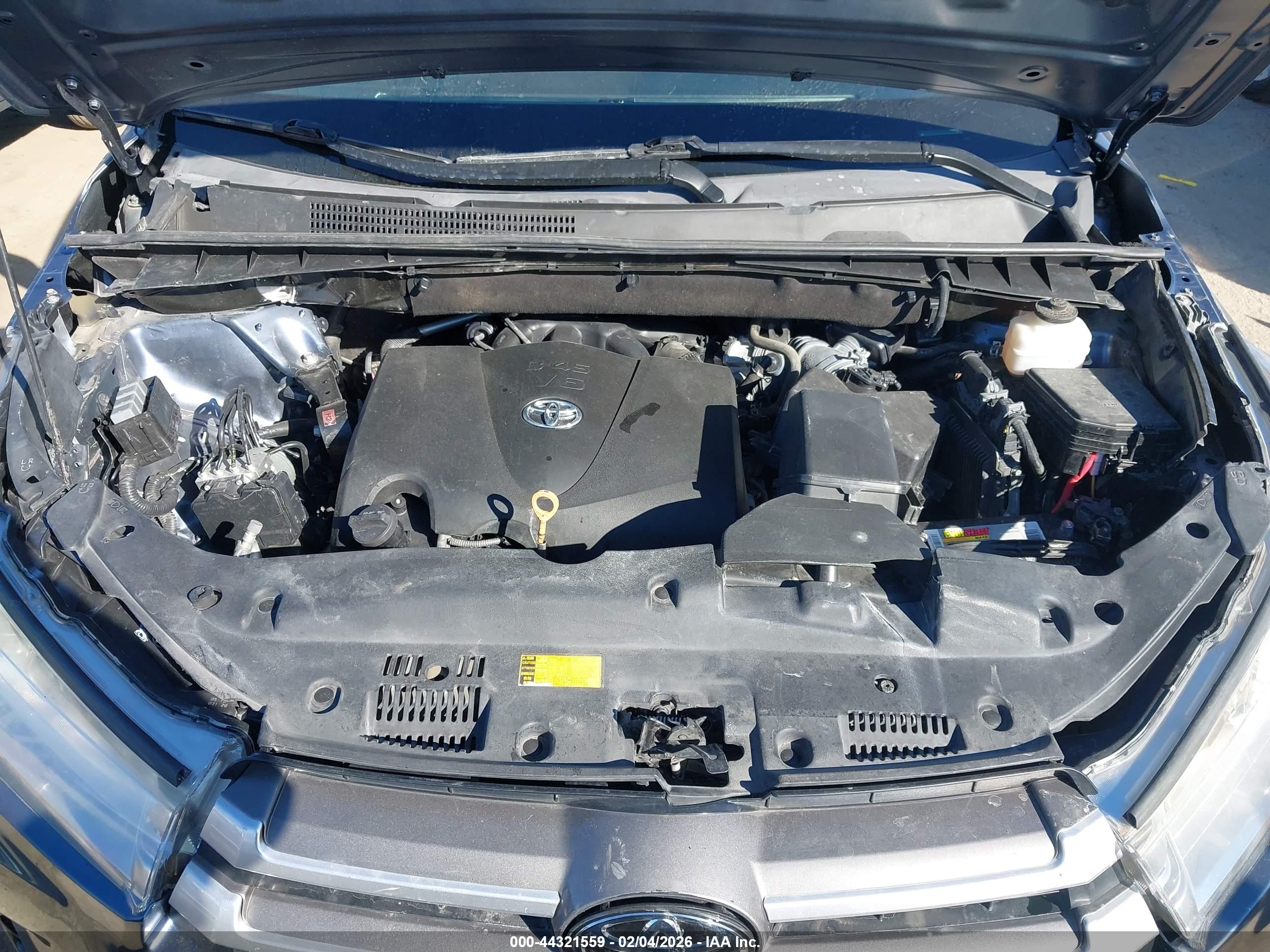TOYOTA HIGHLANDER image 10