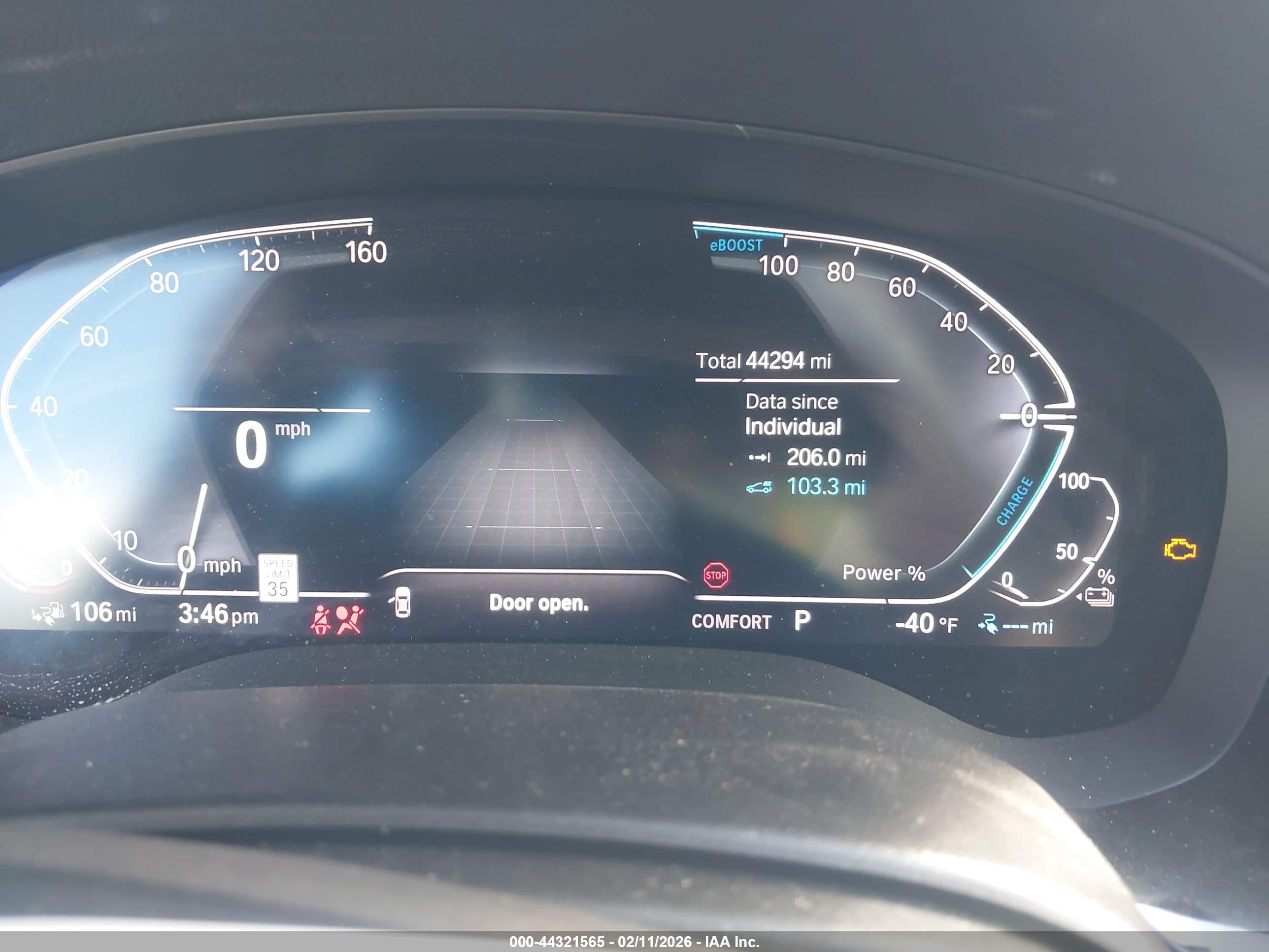 BMW 530E image 7