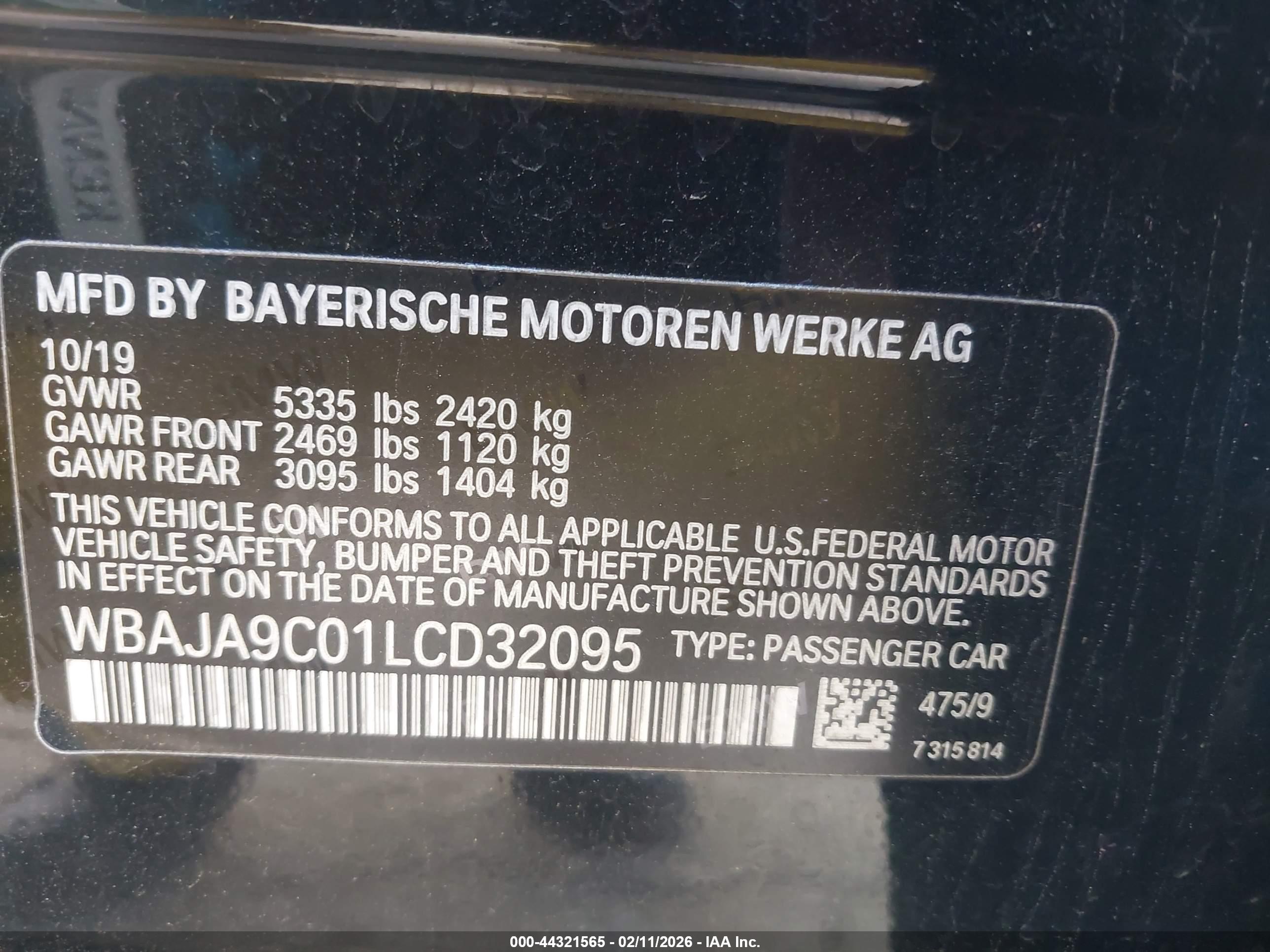 BMW 530E image 9