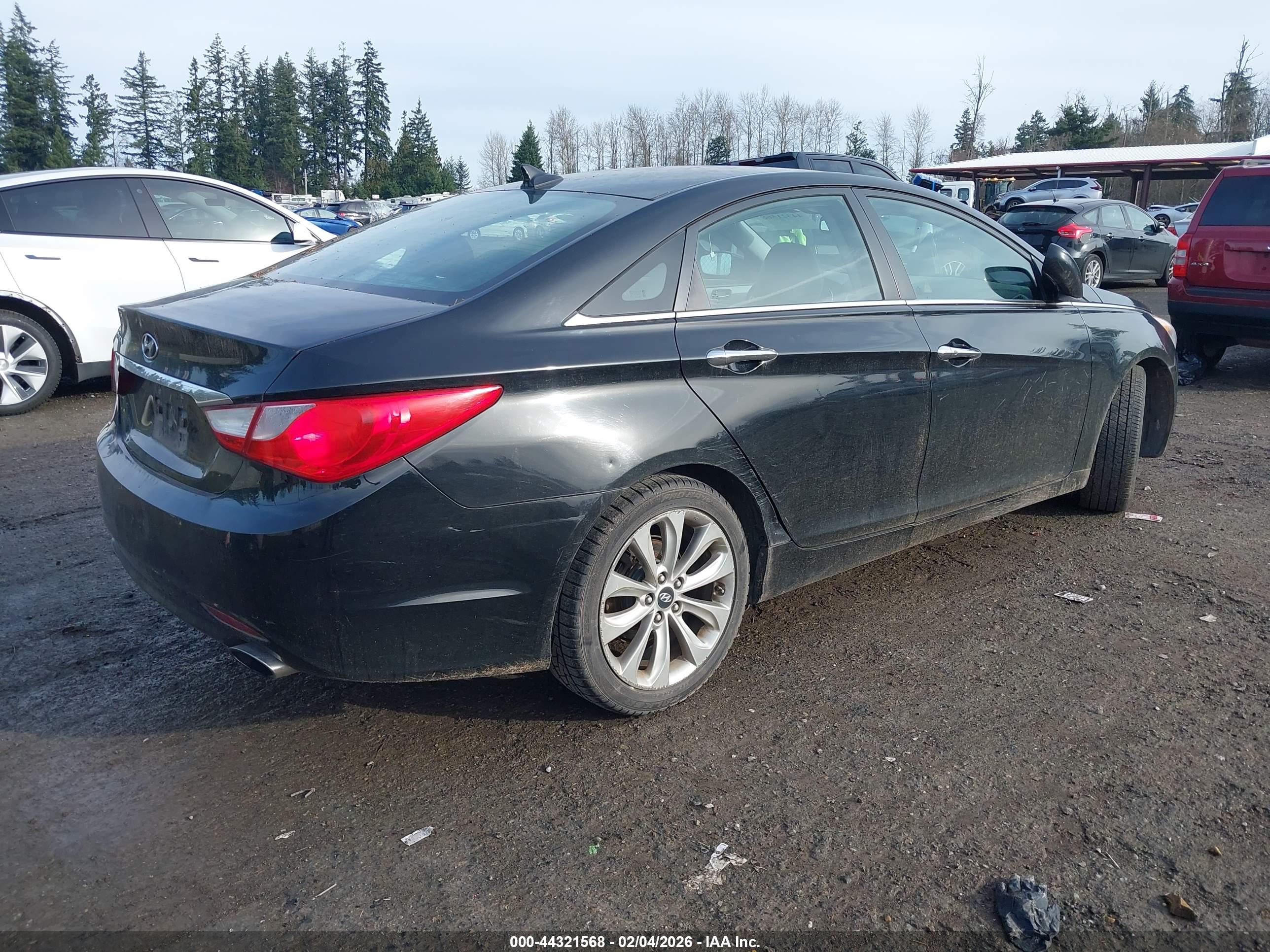 HYUNDAI SONATA image 4