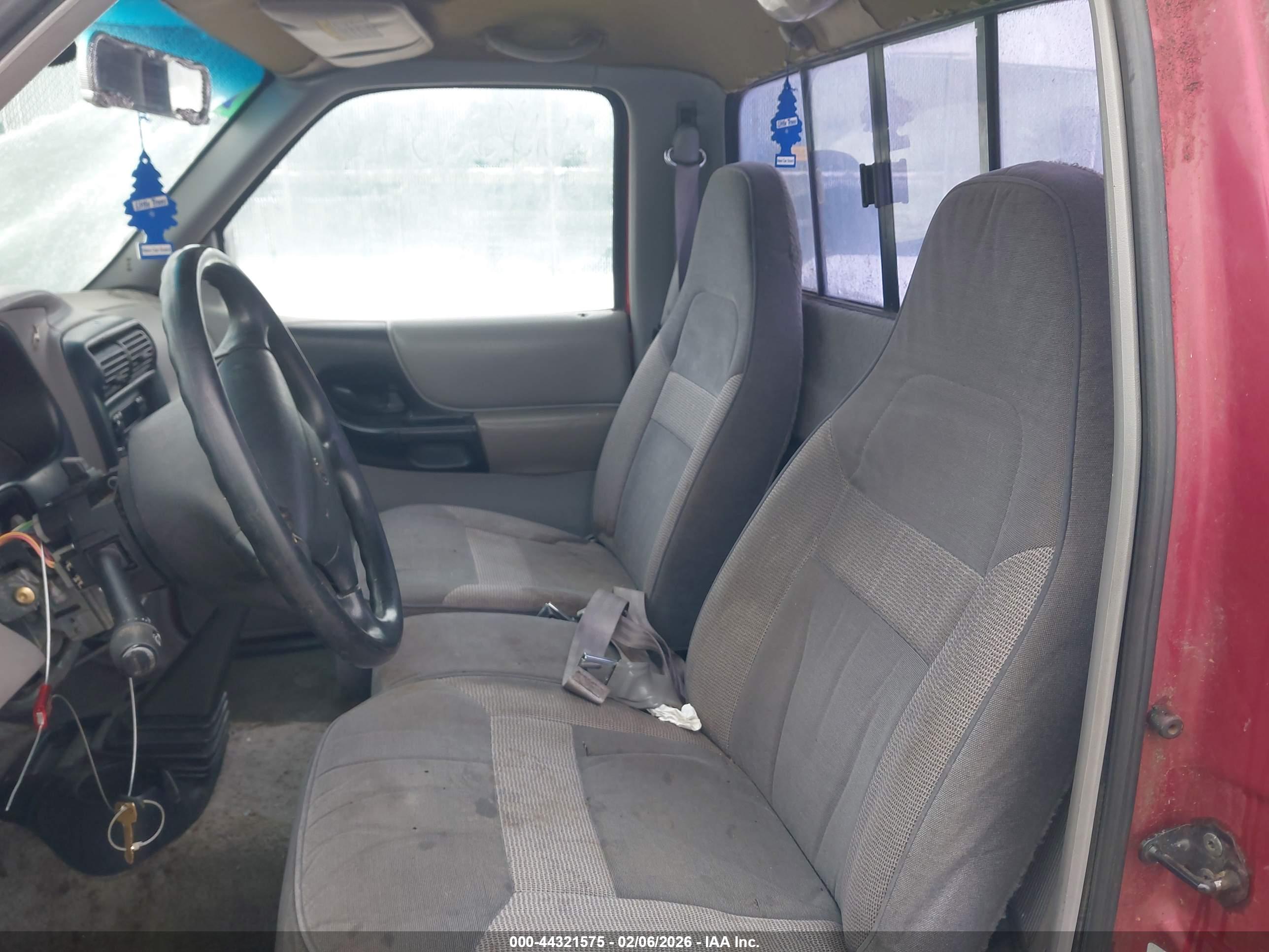 MAZDA B2300 image 8