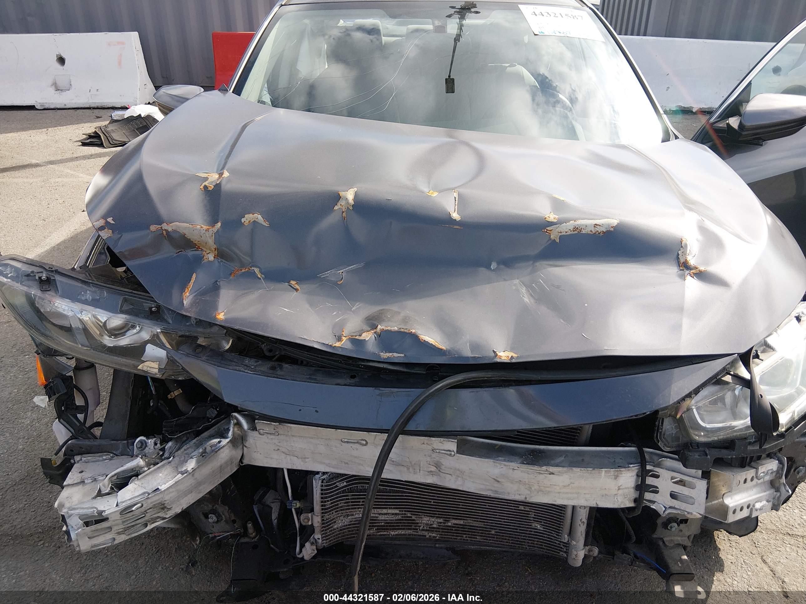 HONDA CIVIC image 6