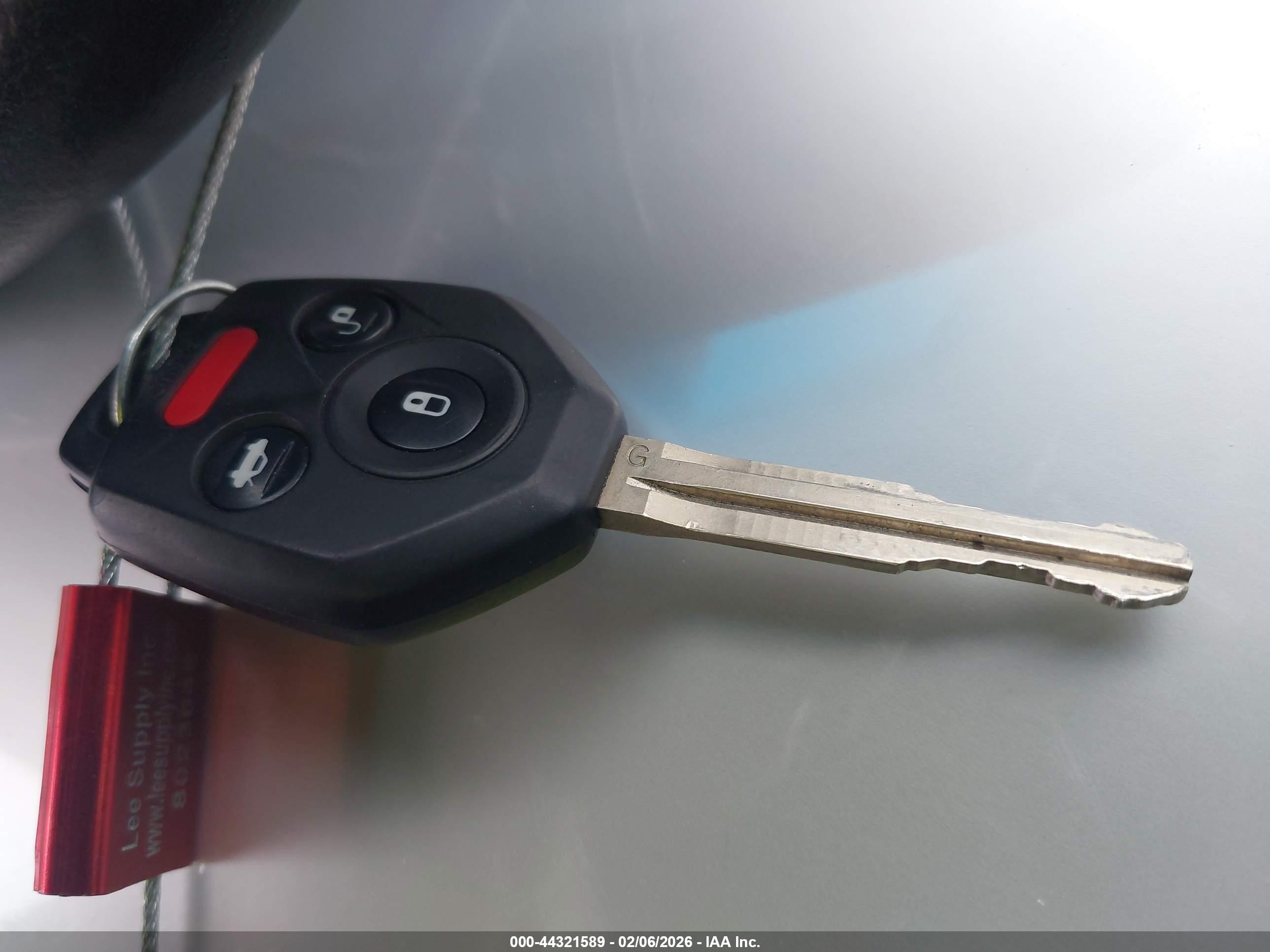 SUBARU LEGACY image 11