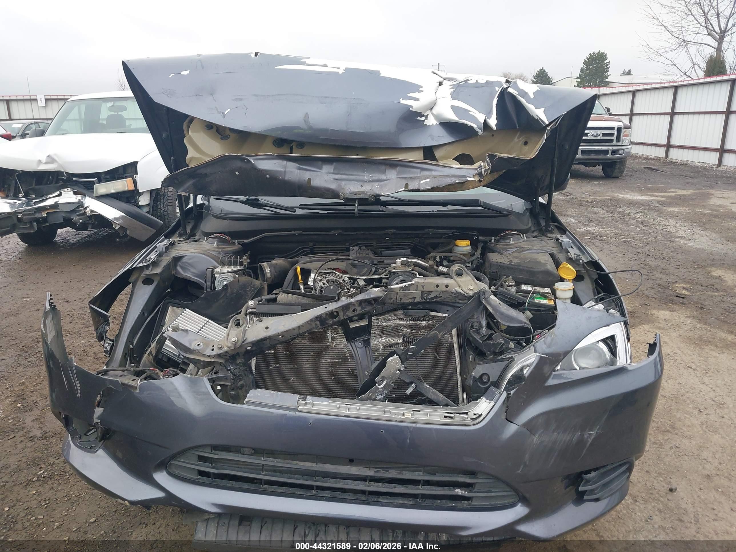 SUBARU LEGACY image 6