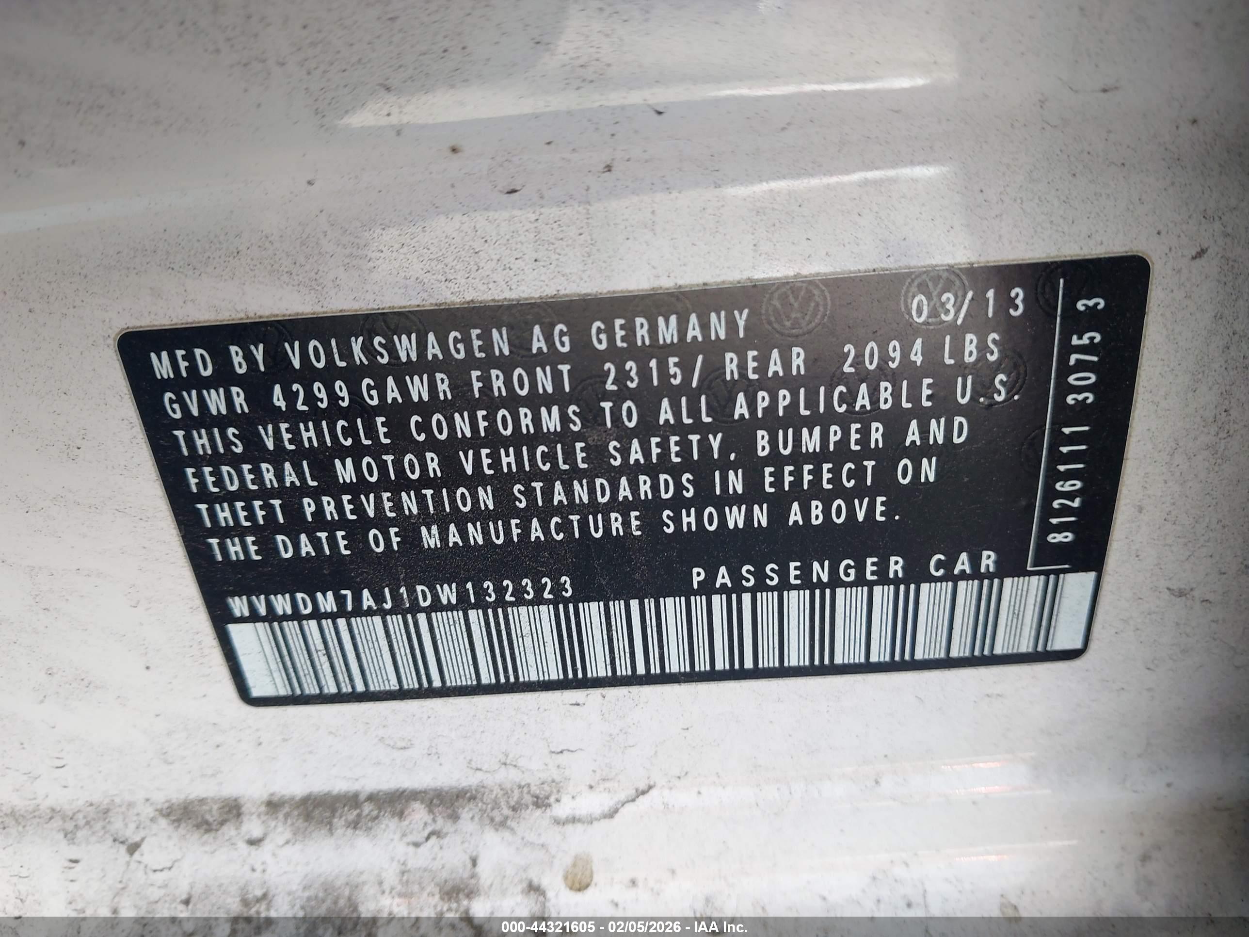VOLKSWAGEN GOLF image 9