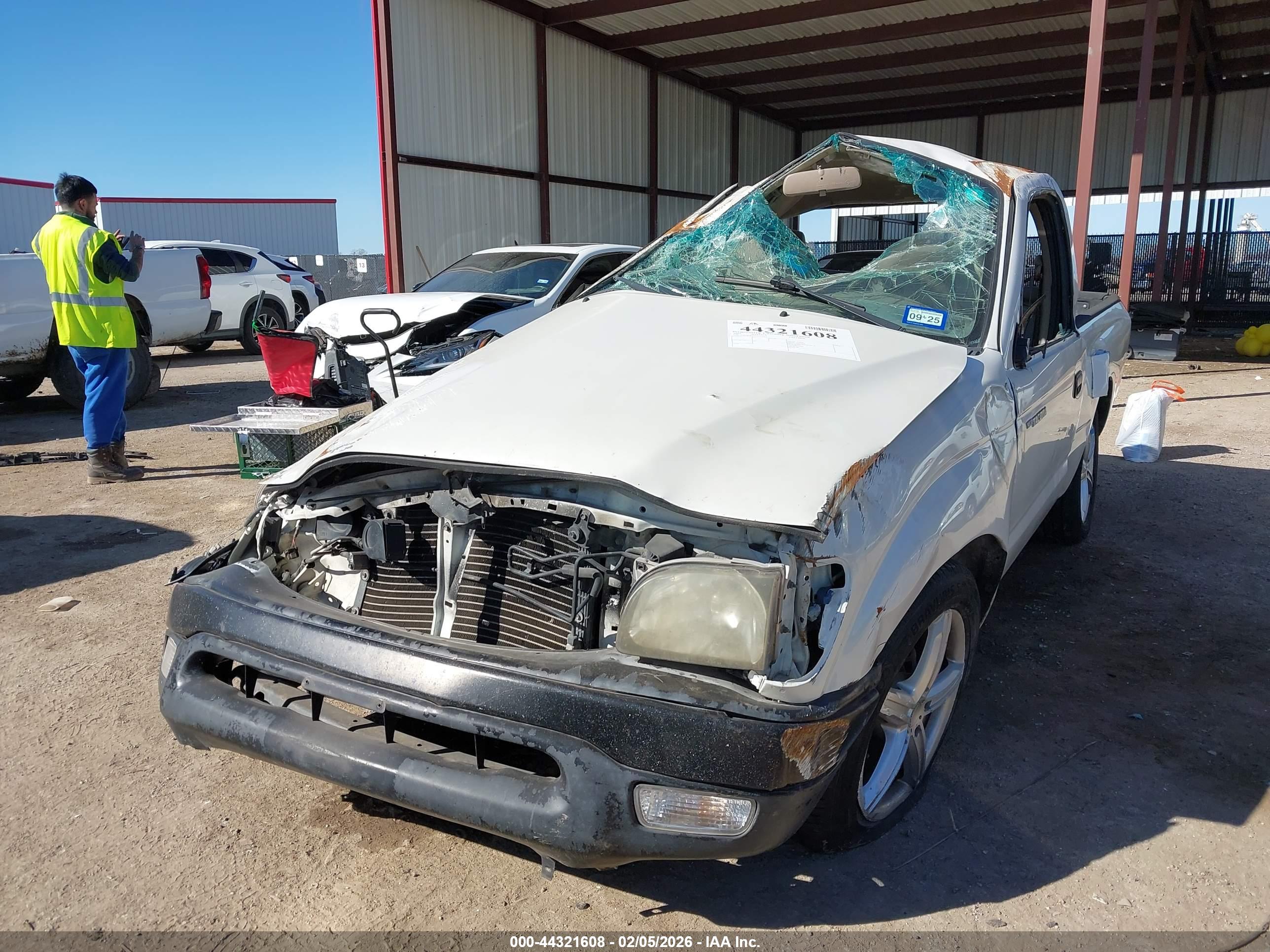 TOYOTA TACOMA image 2