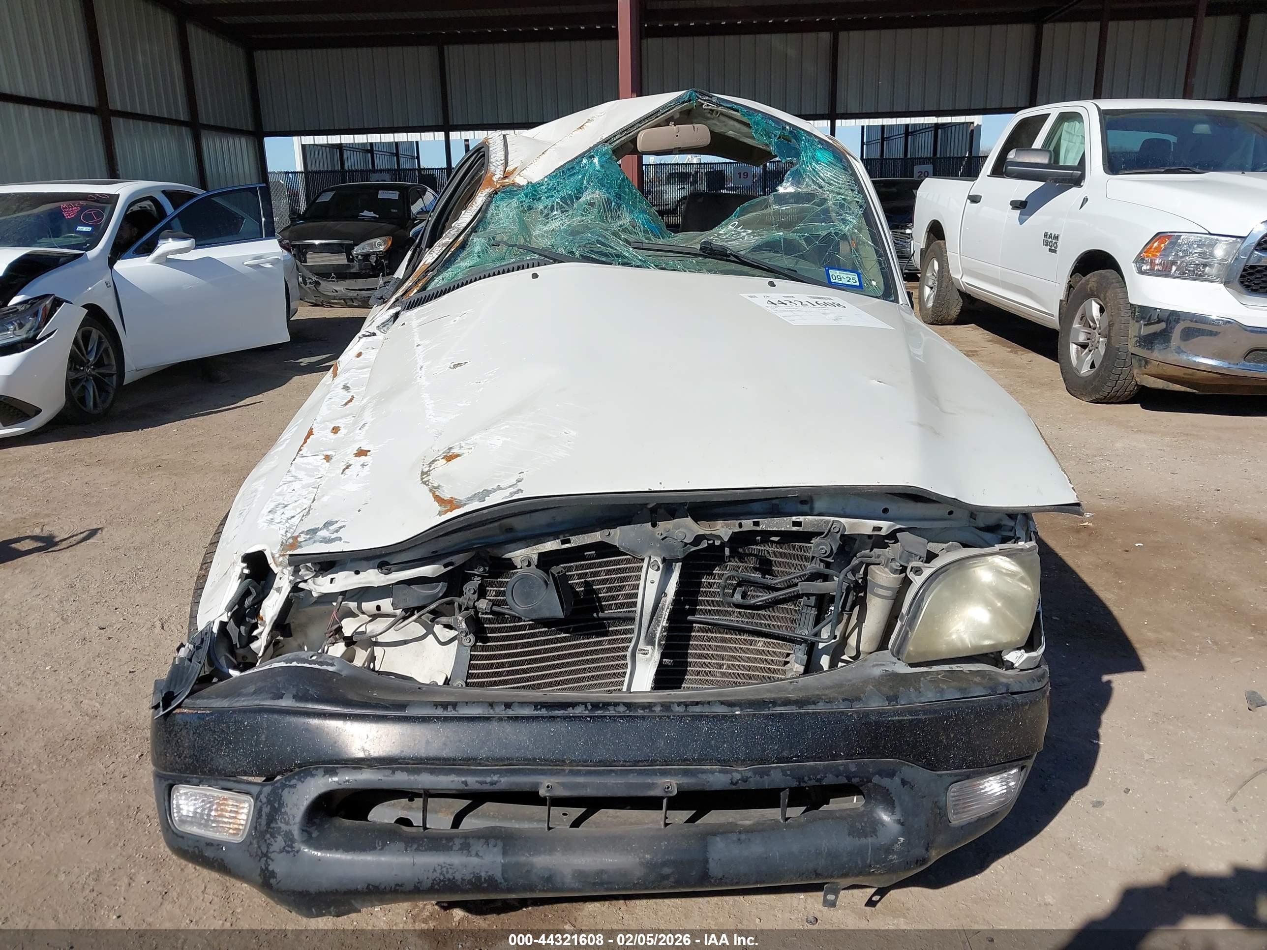 TOYOTA TACOMA image 6
