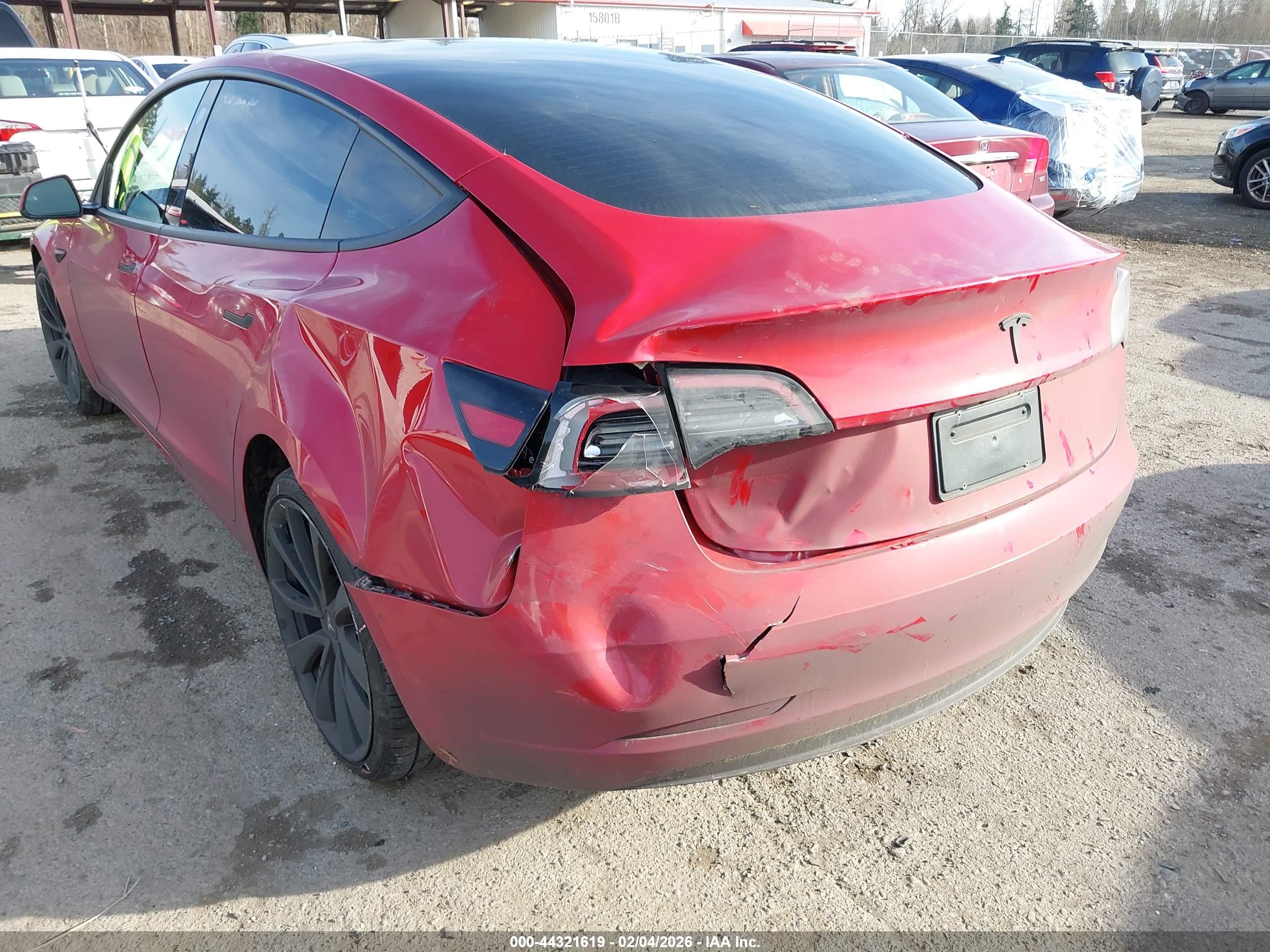 TESLA MODEL image 6