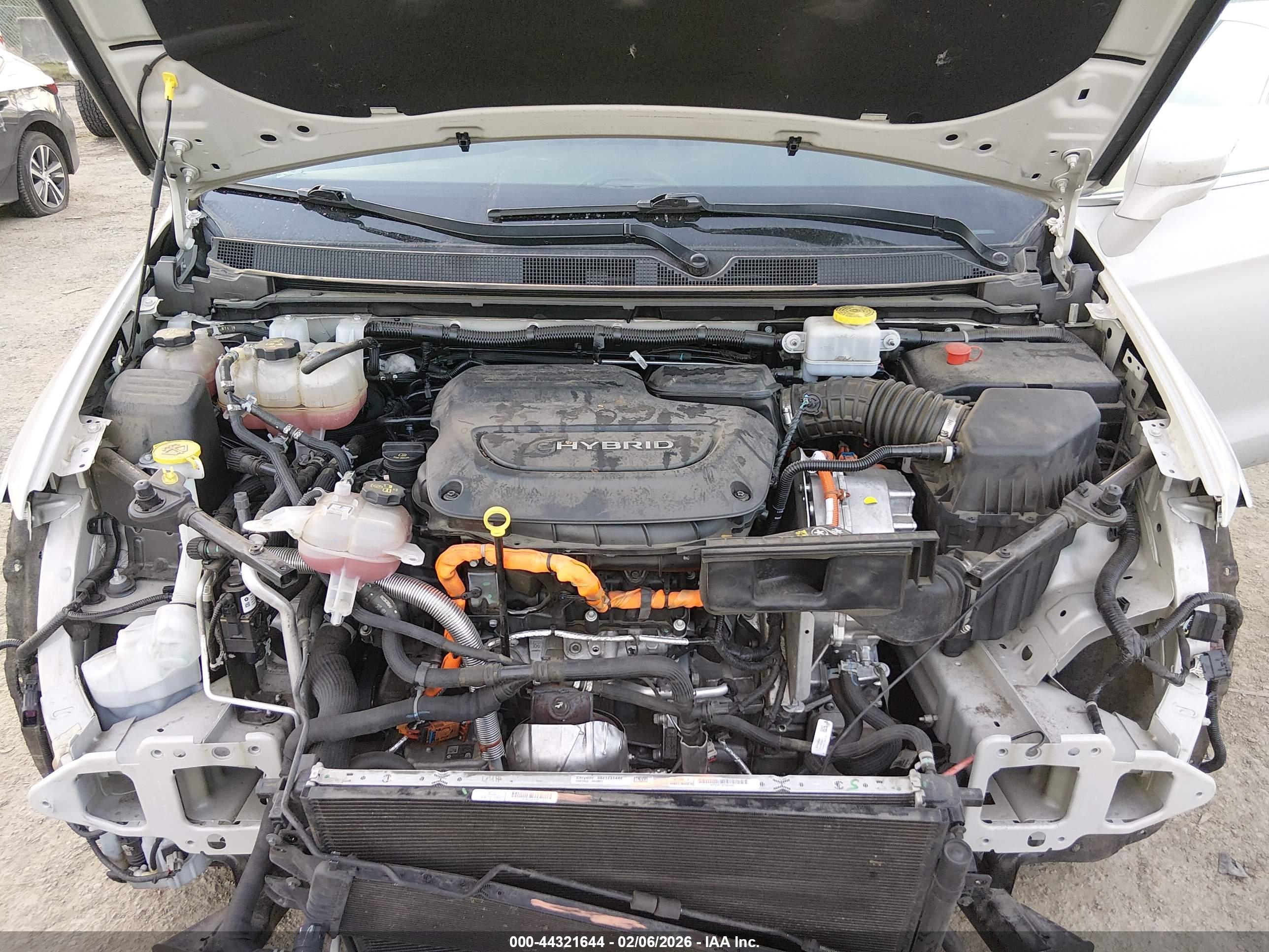 CHRYSLER PACIFICA image 10