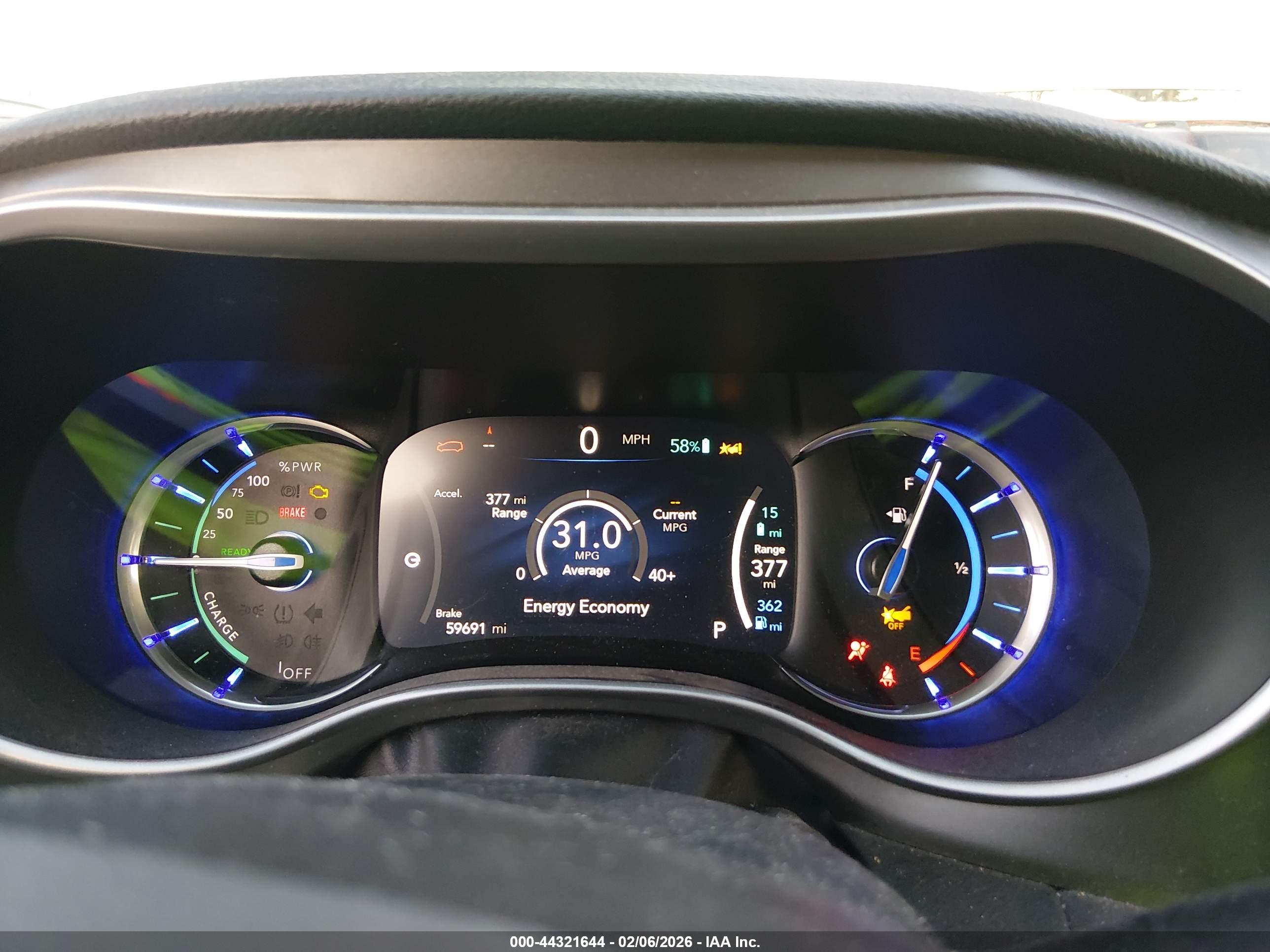 CHRYSLER PACIFICA image 7