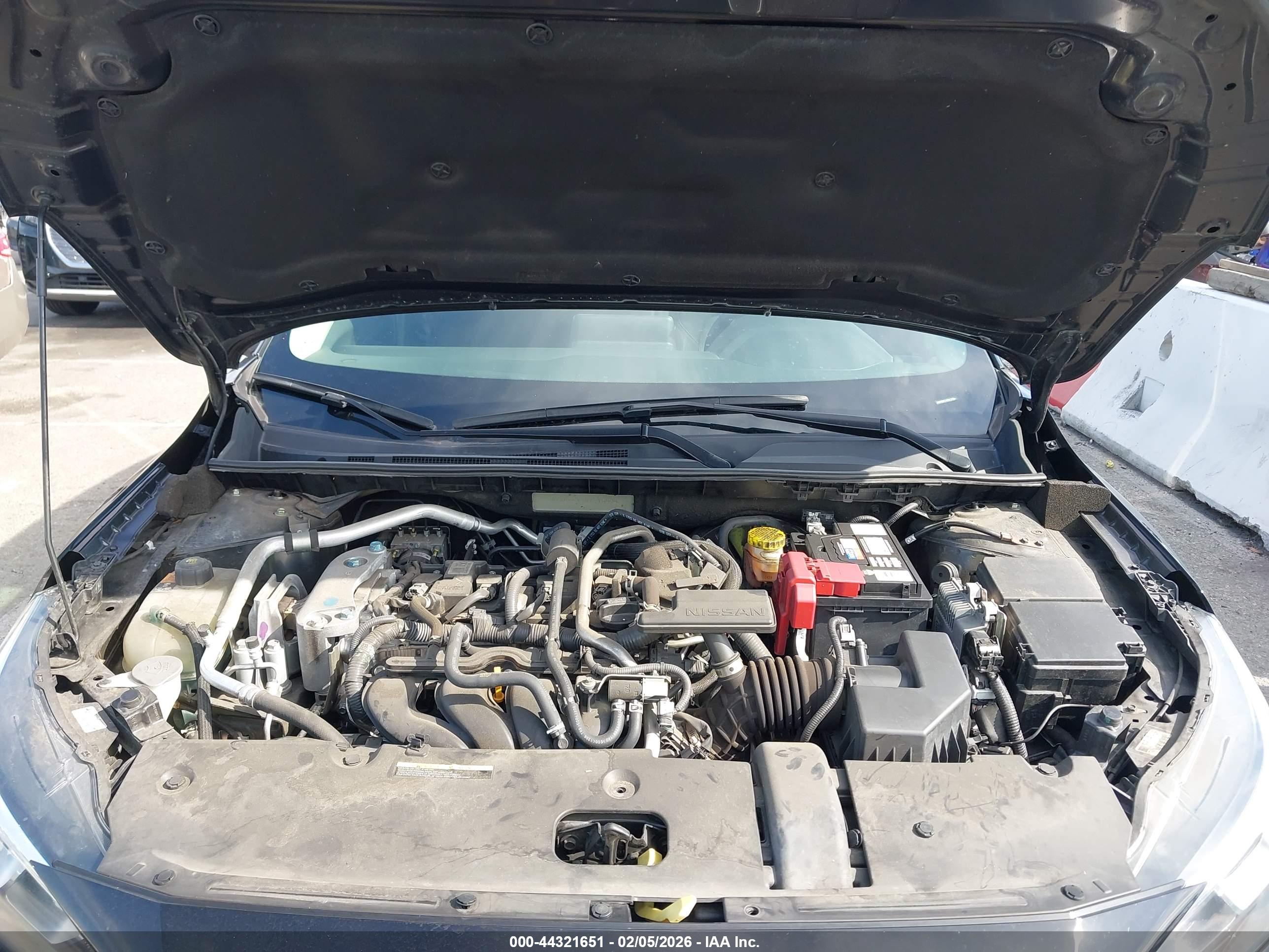 NISSAN SENTRA image 10