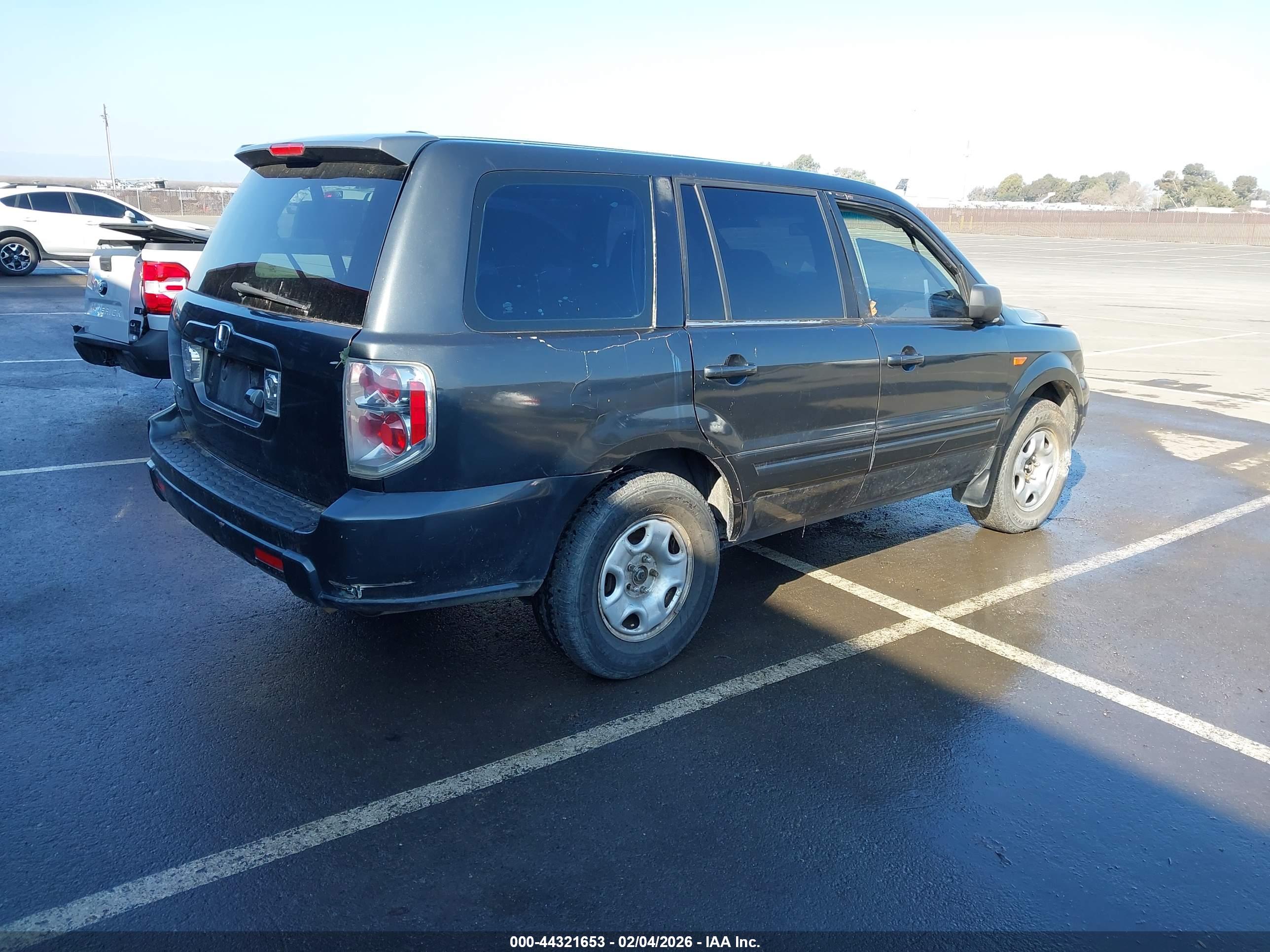 HONDA PILOT image 4