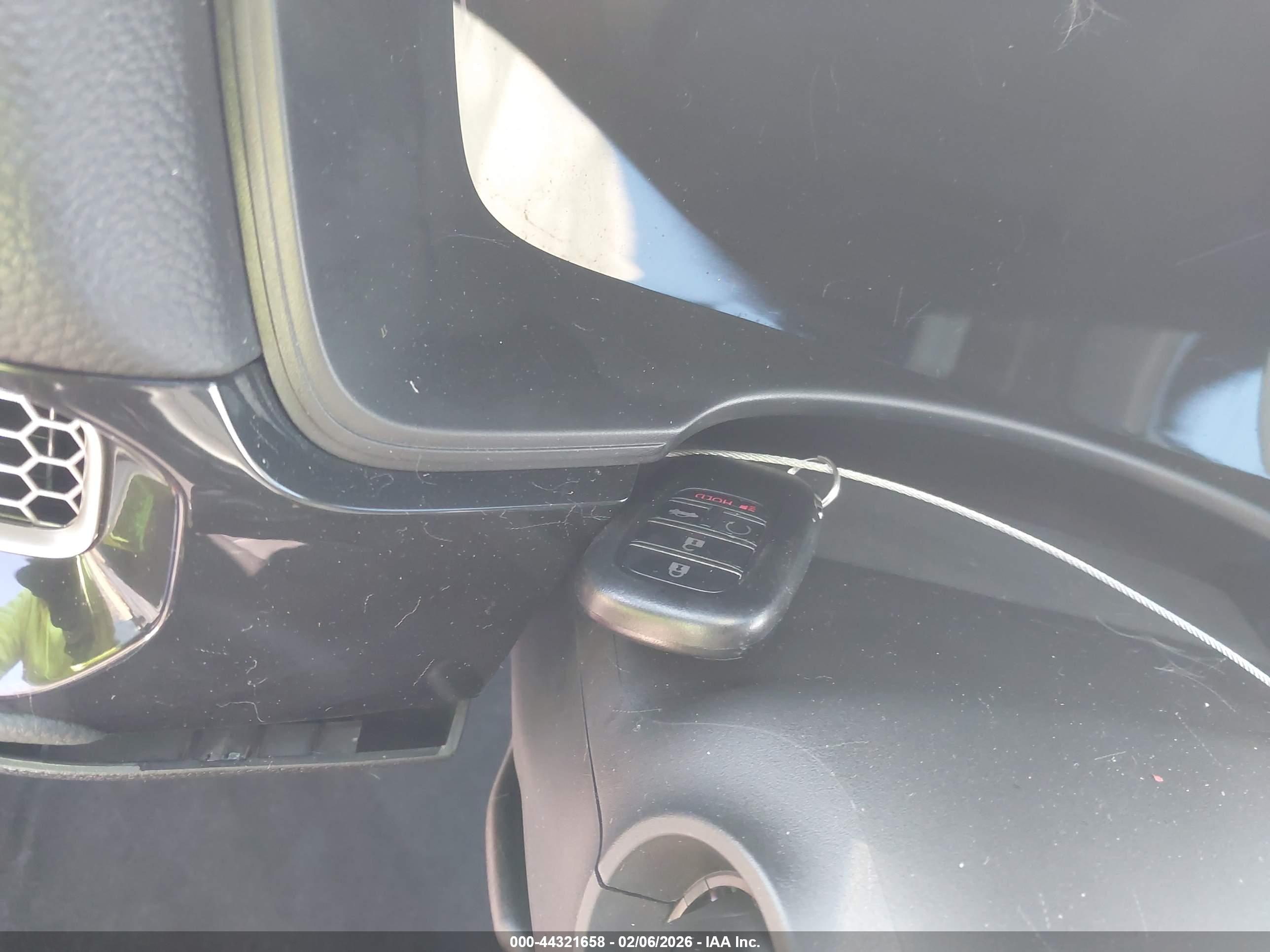HONDA CIVIC image 11