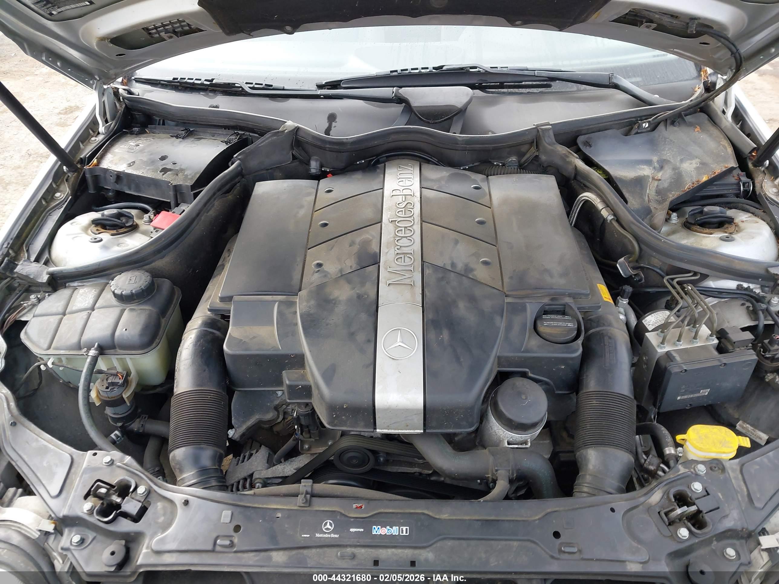 MERCEDES-BENZ C image 10