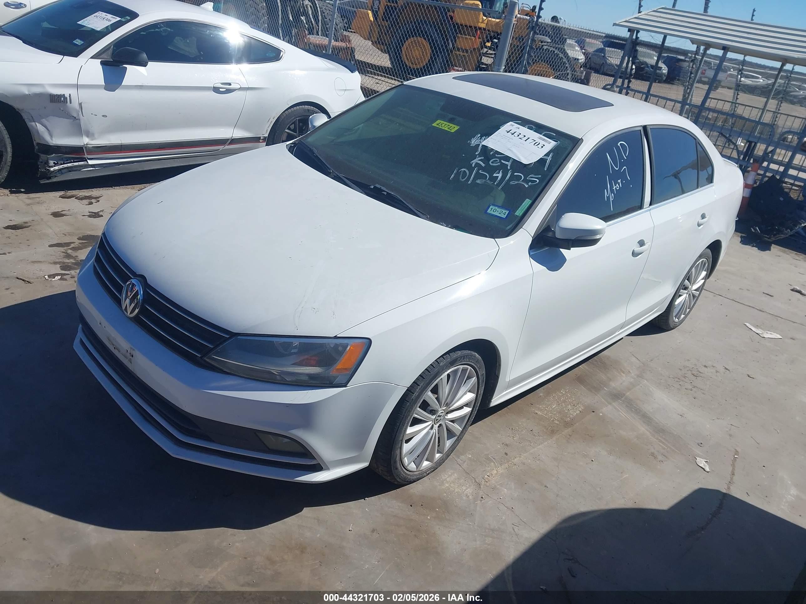 VOLKSWAGEN JETTA image 2