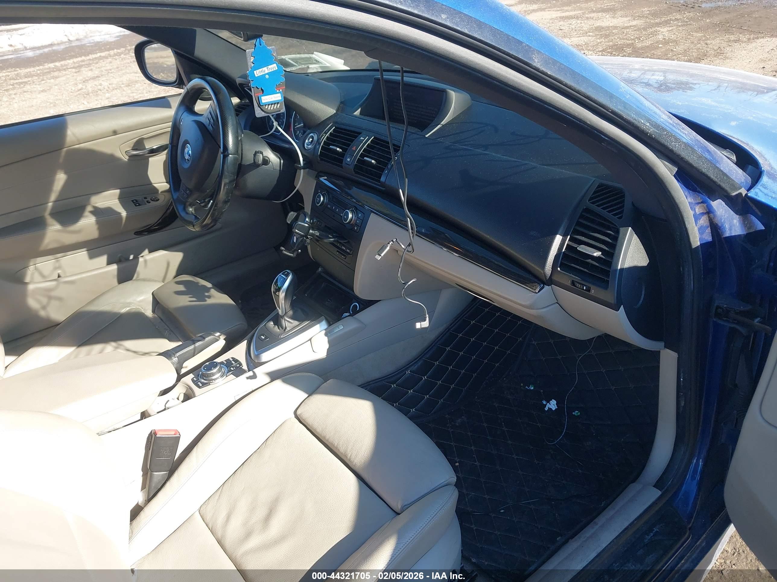 BMW 135I image 5