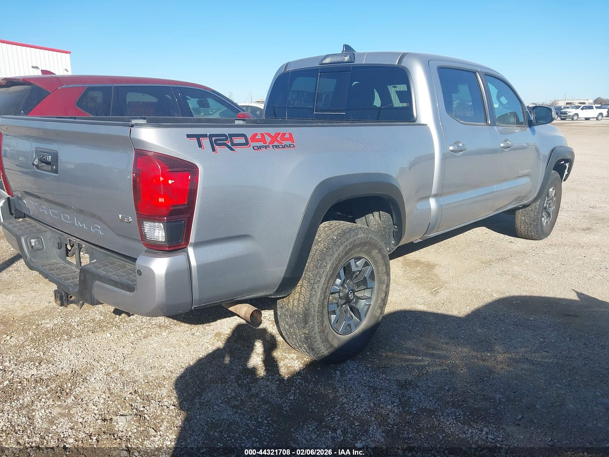 TOYOTA TACOMA image 4