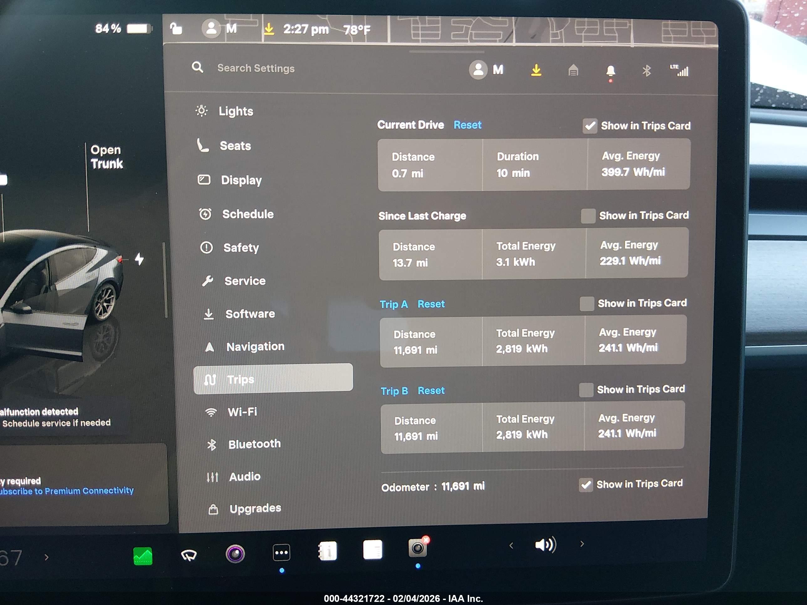 TESLA MODEL image 7