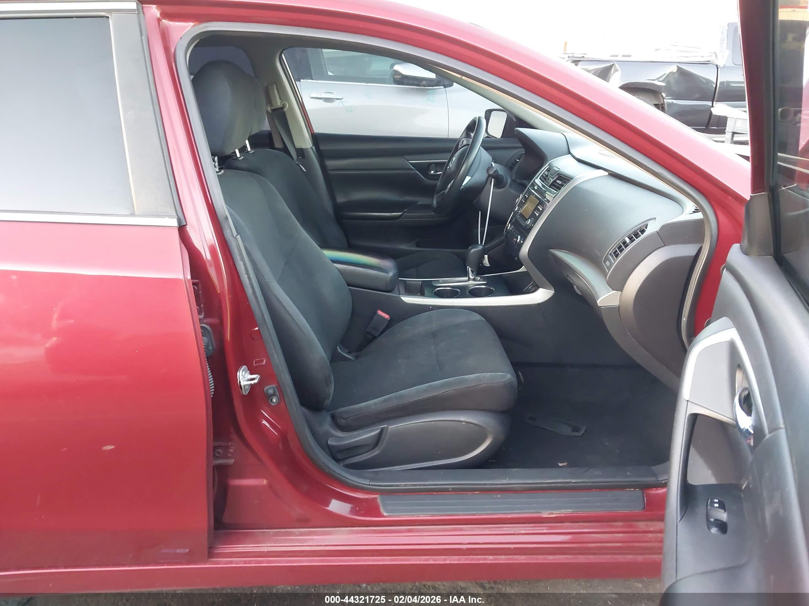 NISSAN ALTIMA image 5