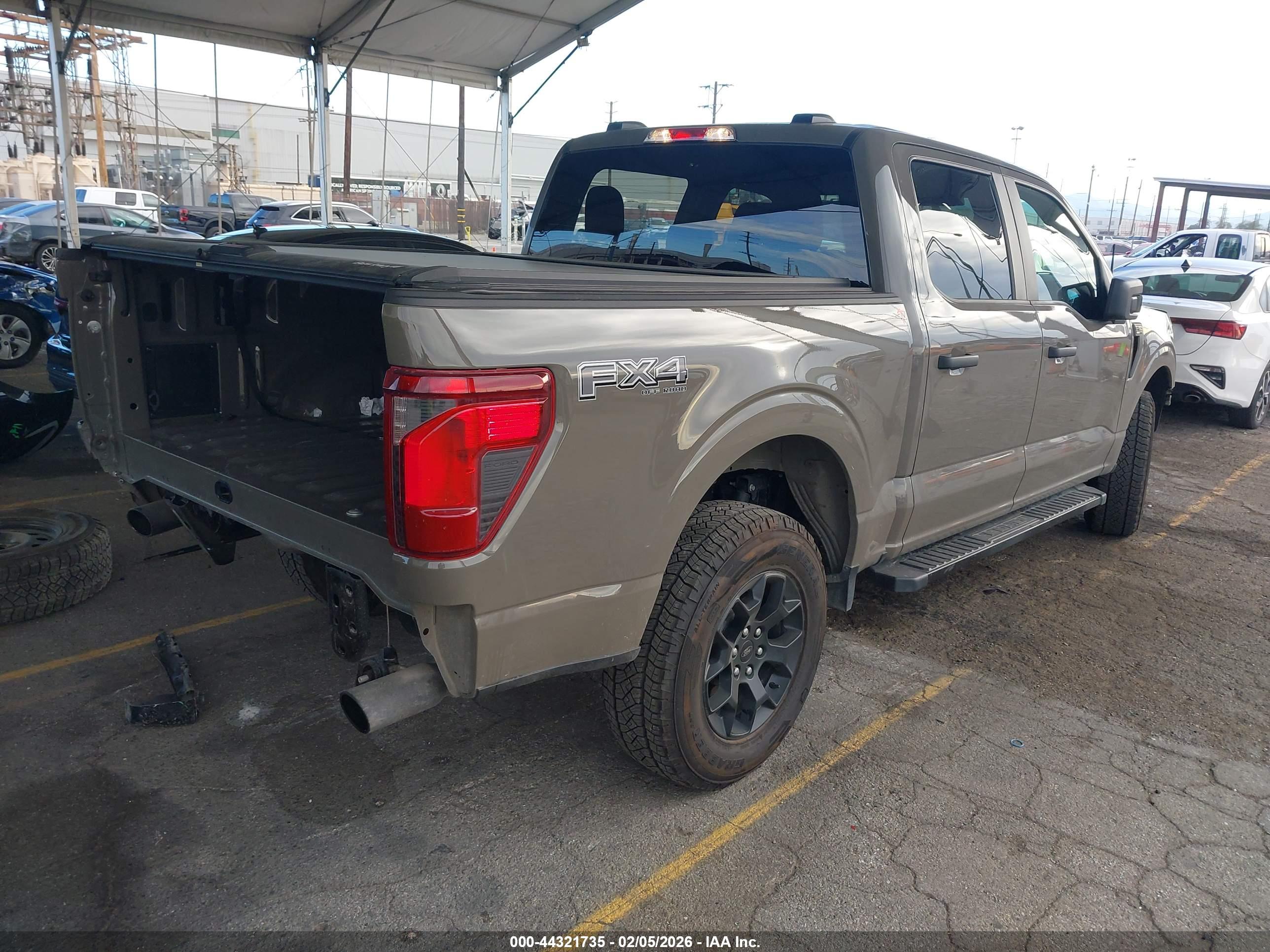 FORD F-150 image 4