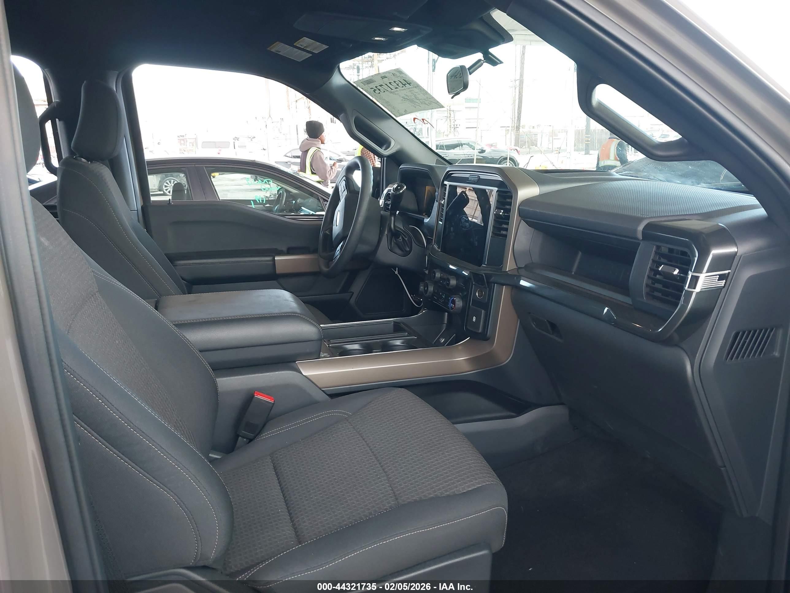 FORD F-150 image 5