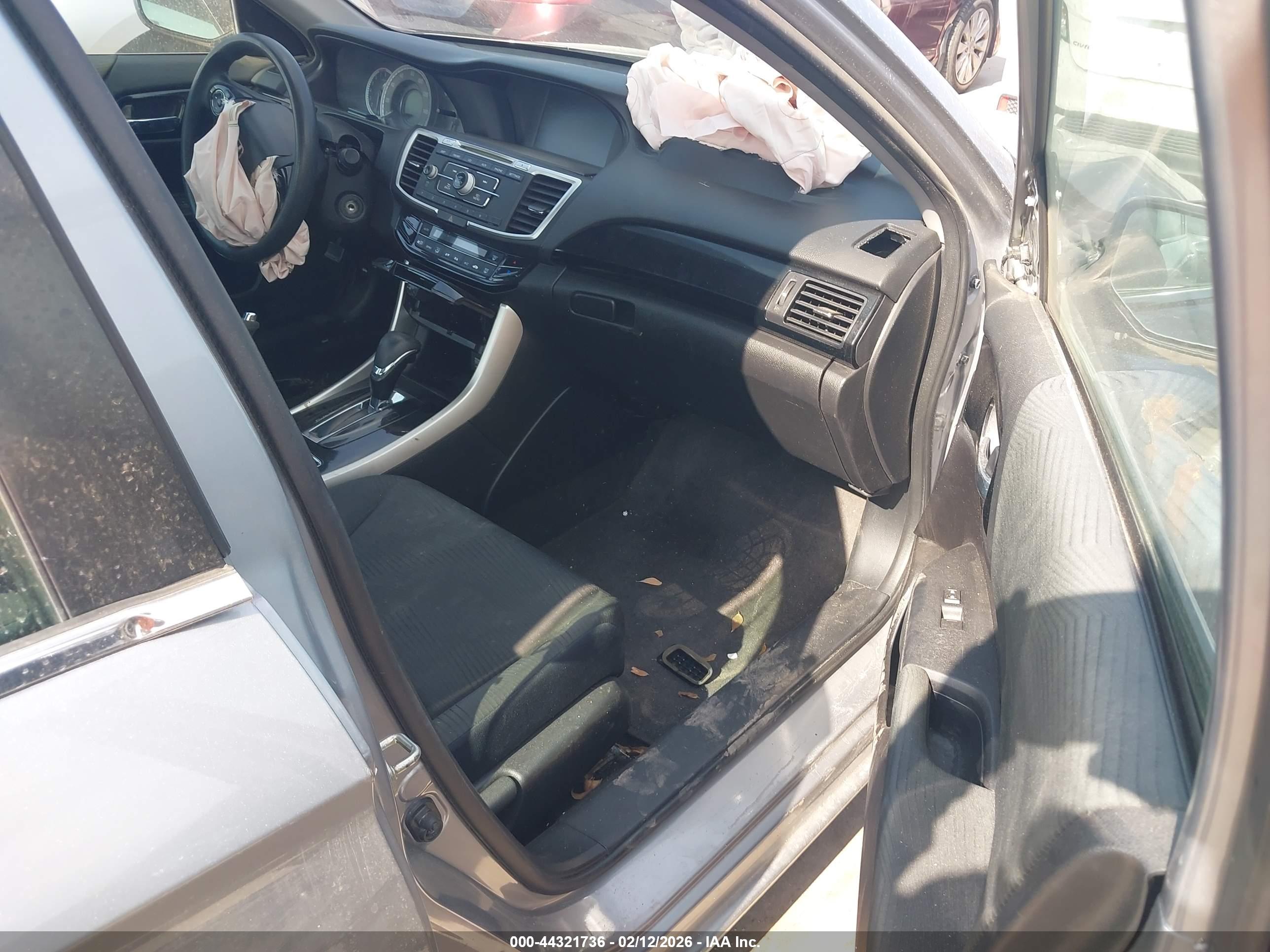 HONDA ACCORD image 5