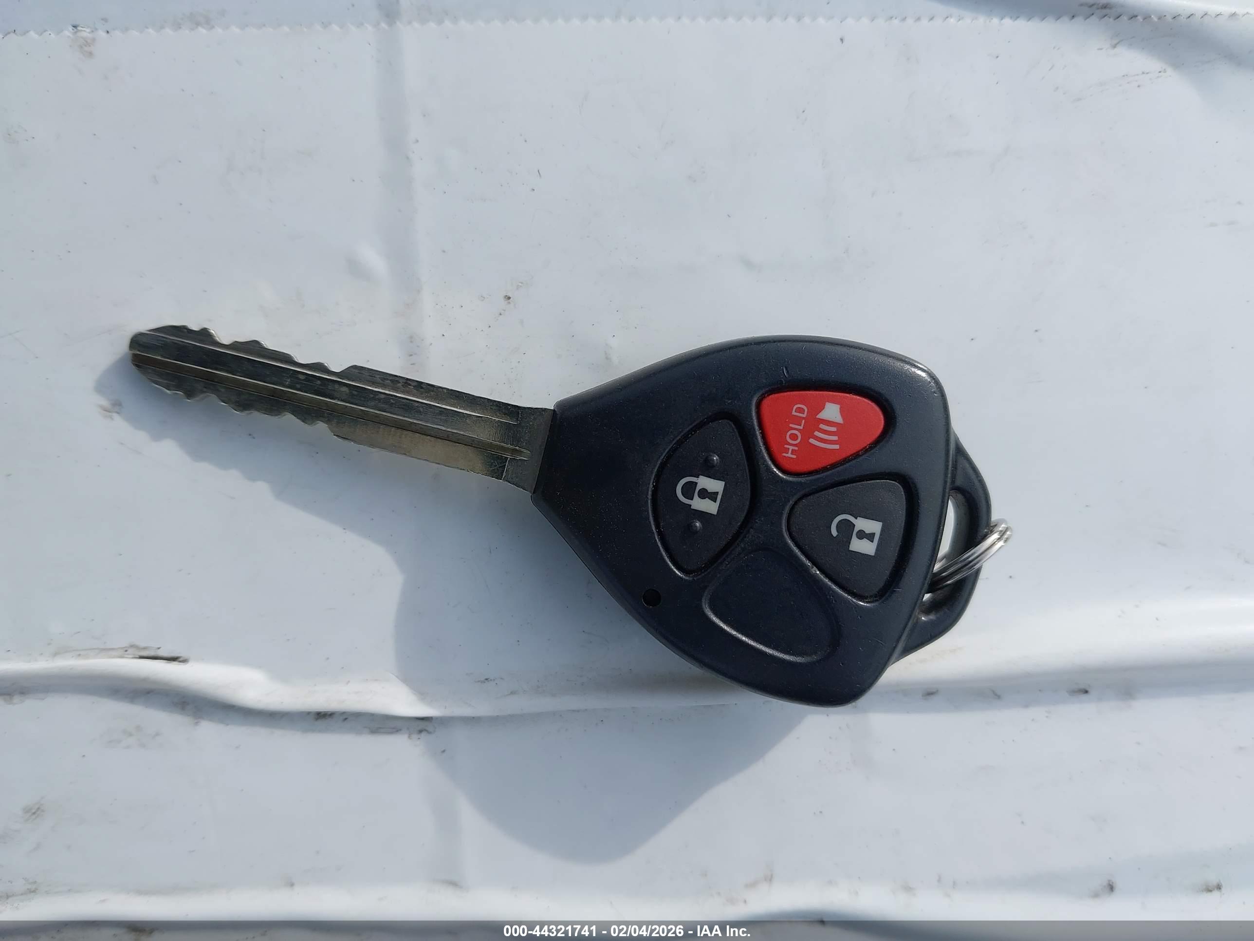 TOYOTA MATRIX image 11