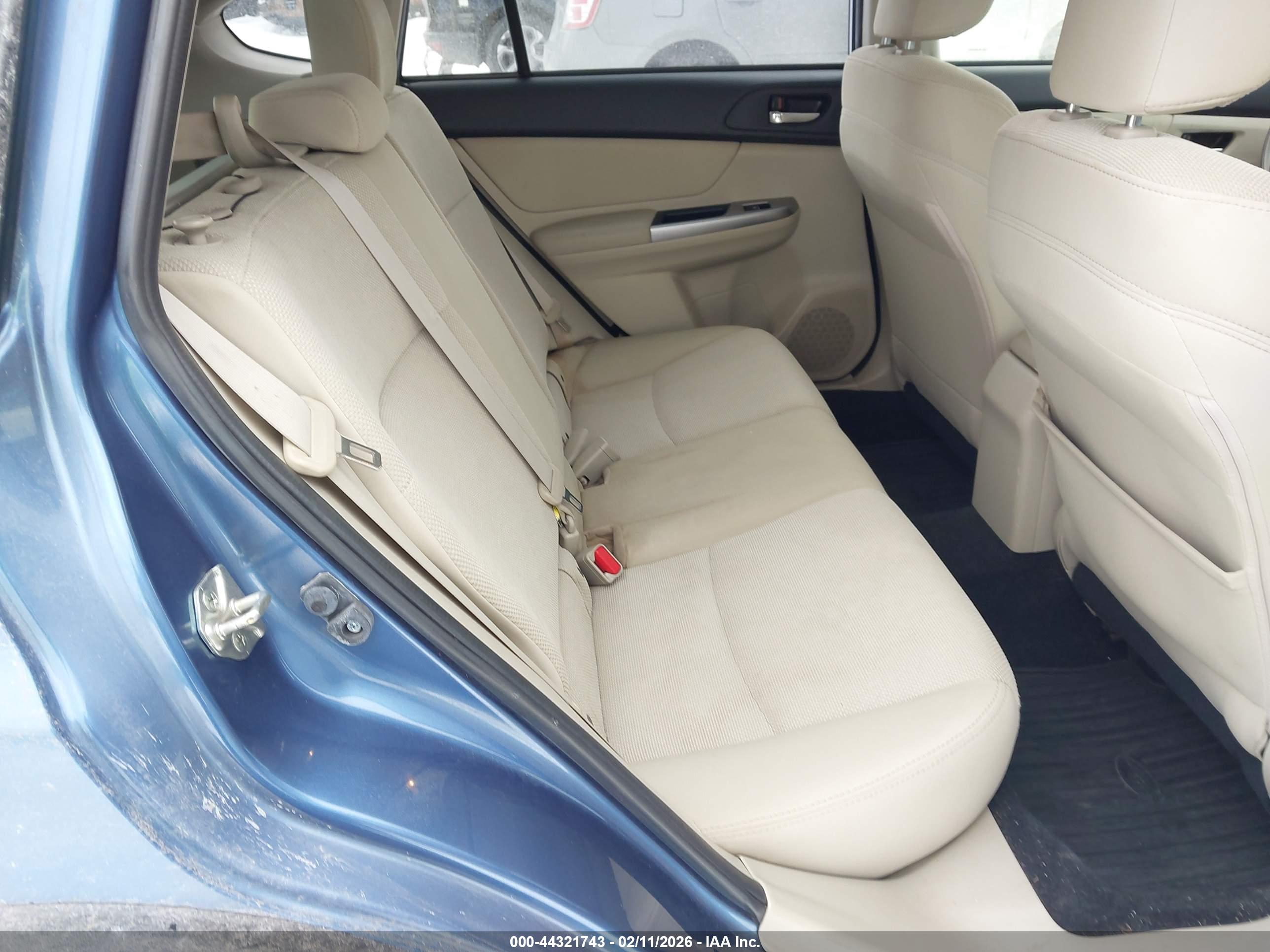 SUBARU XV image 8